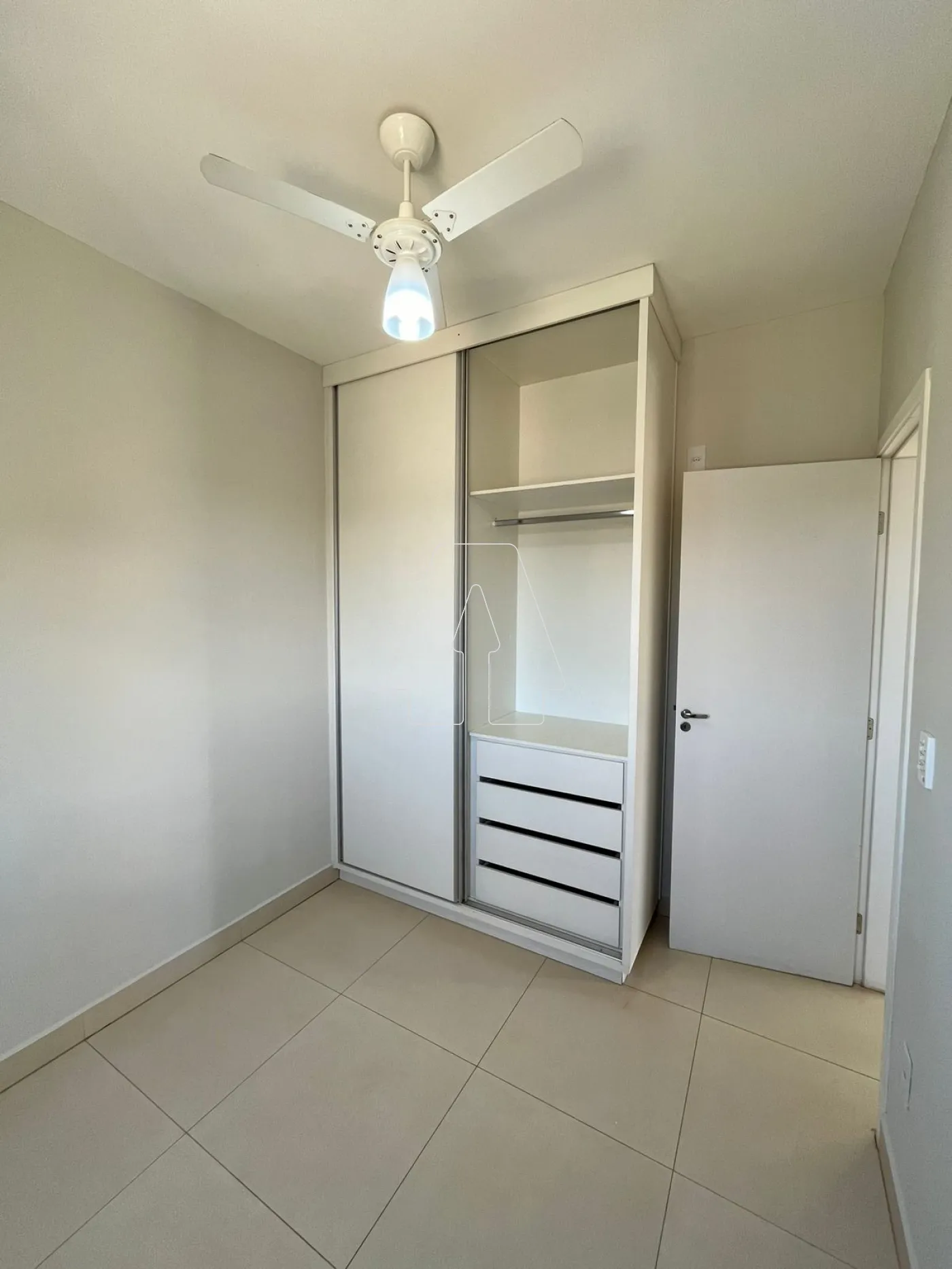 Alugar Apartamento / Padrão em Araçatuba R$ 1.500,00 - Foto 5