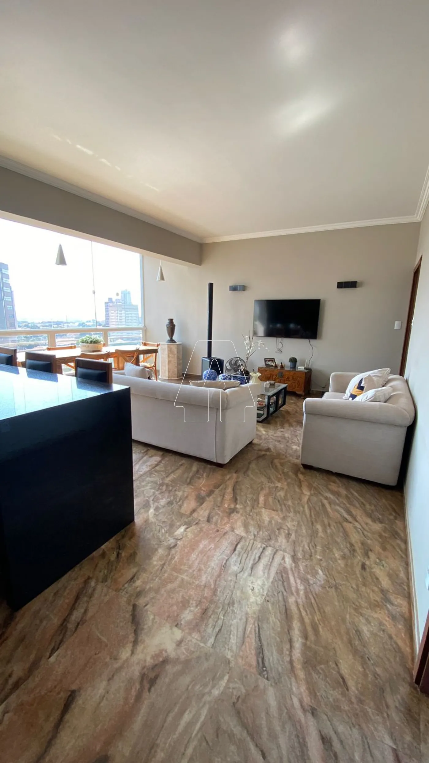 Alugar Apartamento / Padrão em Araçatuba R$ 2.000,00 - Foto 1