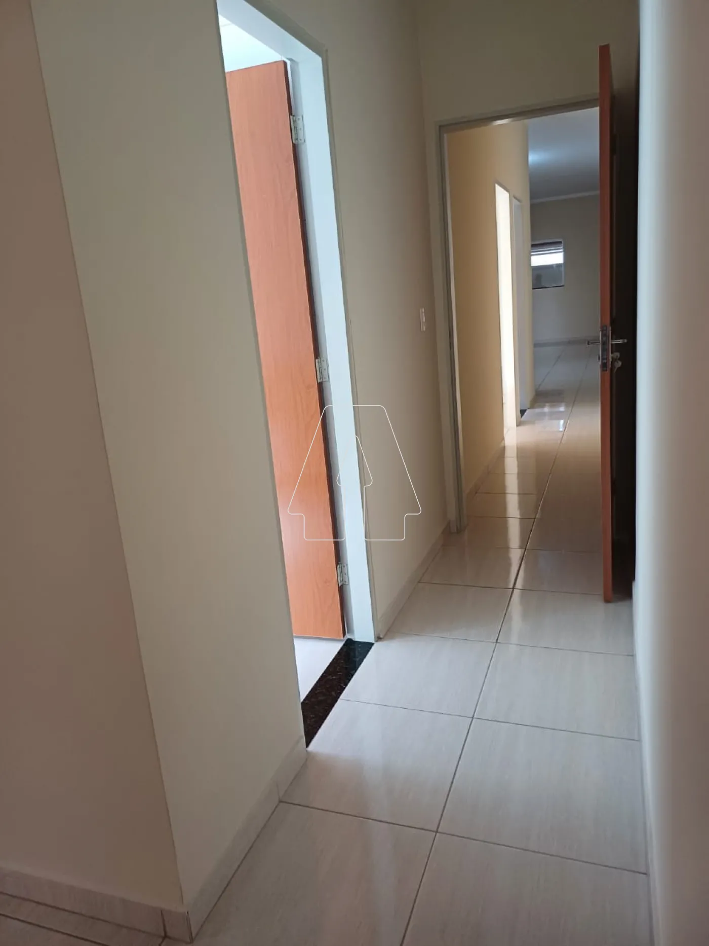 Alugar Casa / Residencial em Araçatuba R$ 1.900,00 - Foto 4