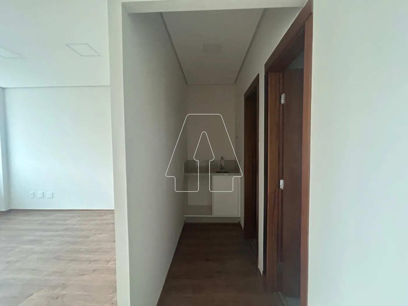 Alugar Comercial / Sala em Condomínio em Araçatuba R$ 1.500,00 - Foto 5