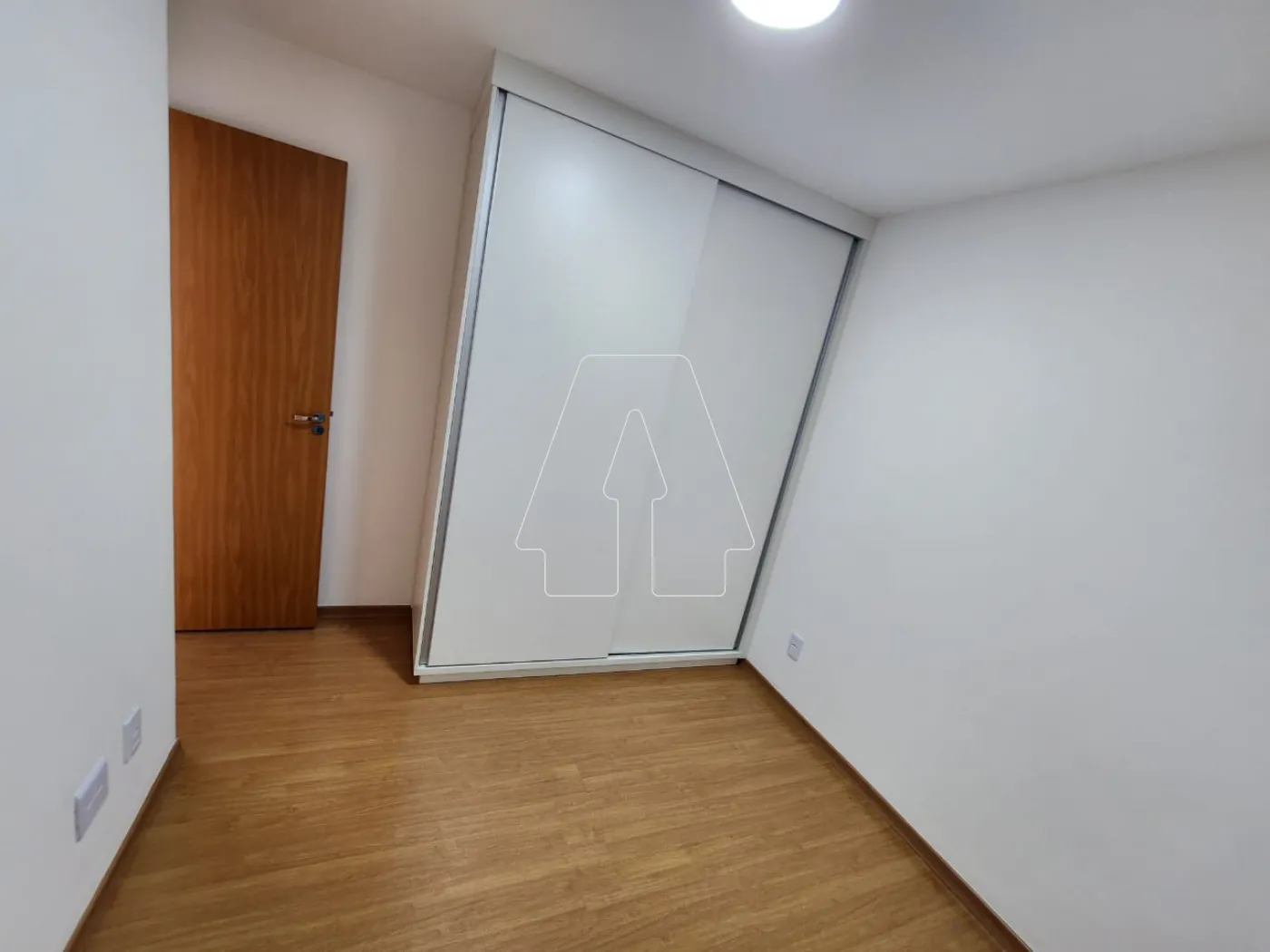 Alugar Apartamento / Padrão em Araçatuba R$ 1.300,00 - Foto 4