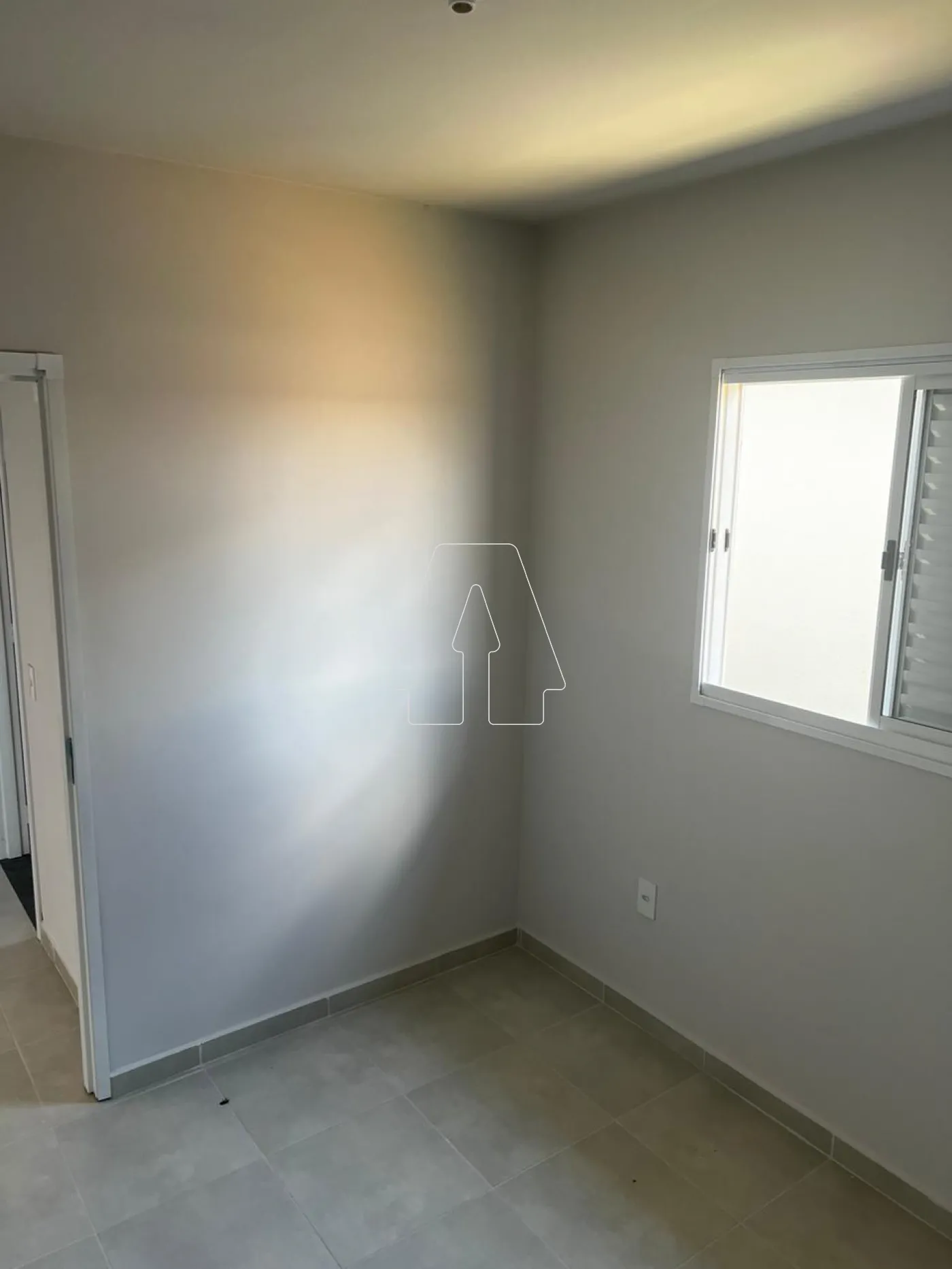 Alugar Casa / Residencial em Araçatuba R$ 800,00 - Foto 3