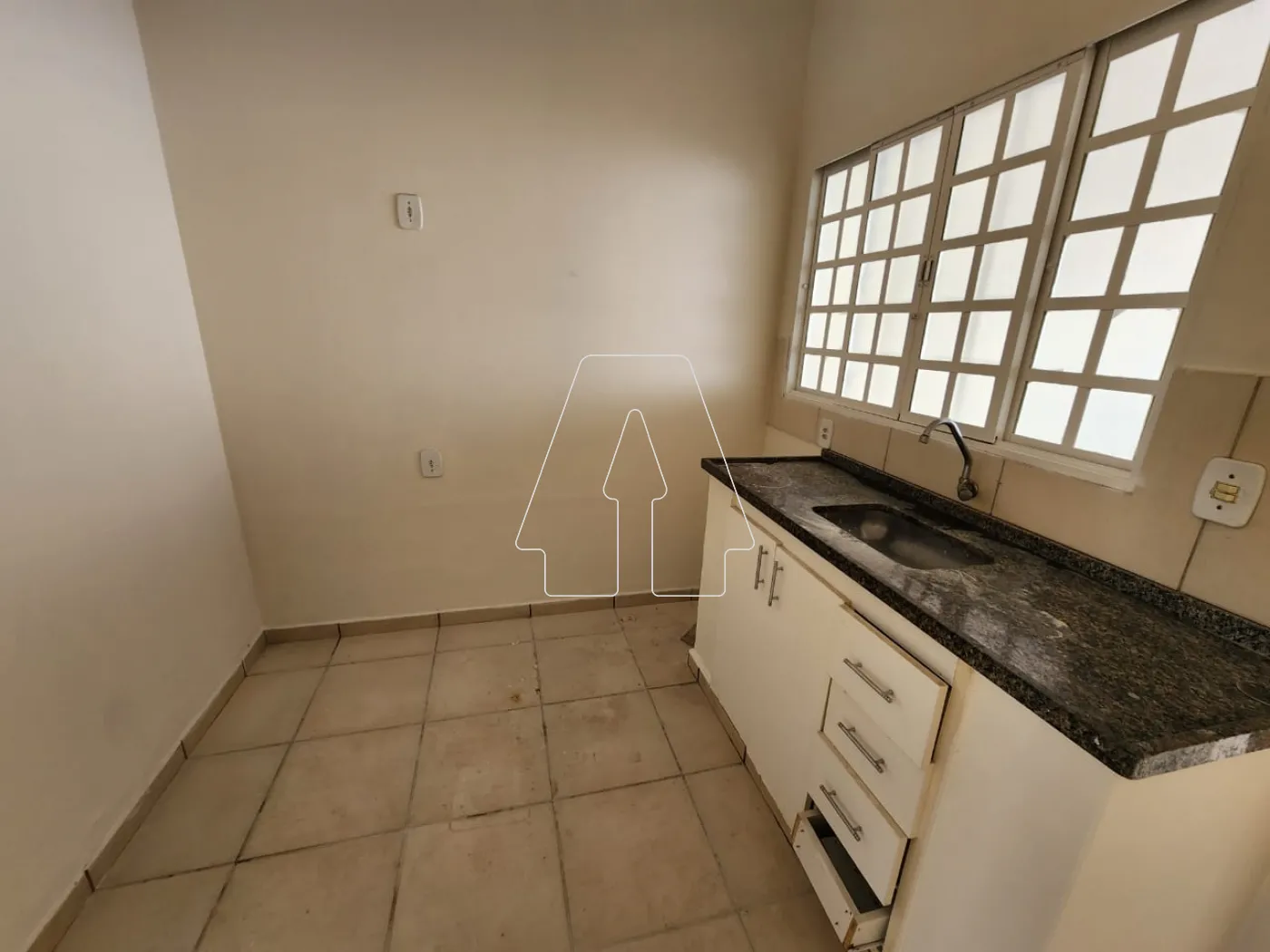 Alugar Casa / Residencial em Araçatuba R$ 1.800,00 - Foto 4