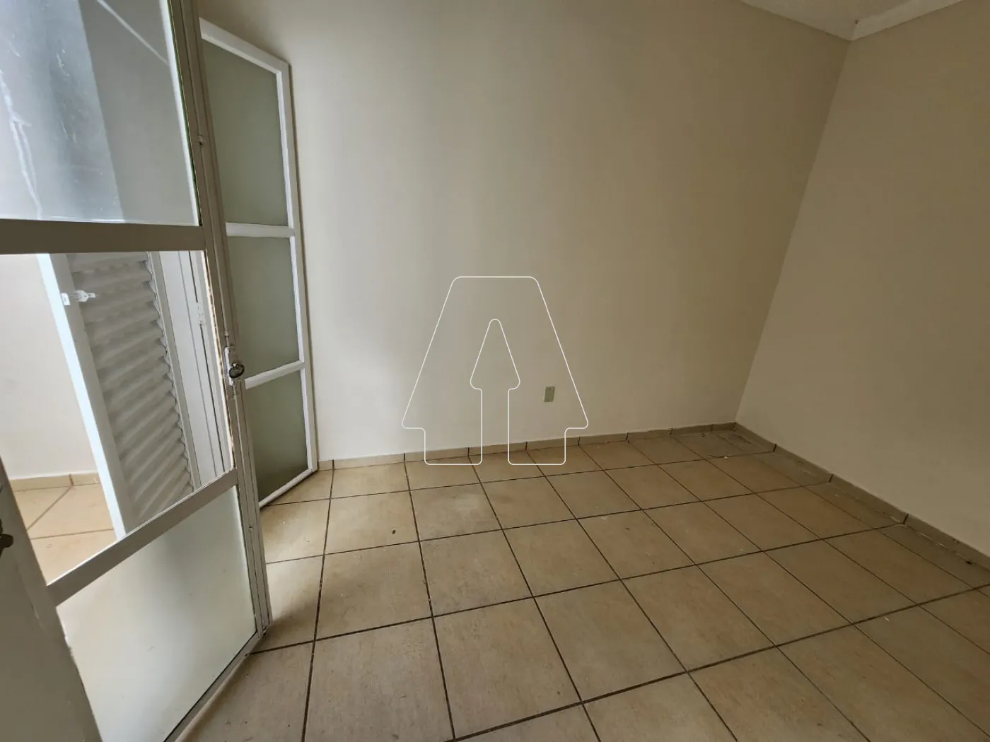 Alugar Casa / Residencial em Araçatuba R$ 1.800,00 - Foto 6