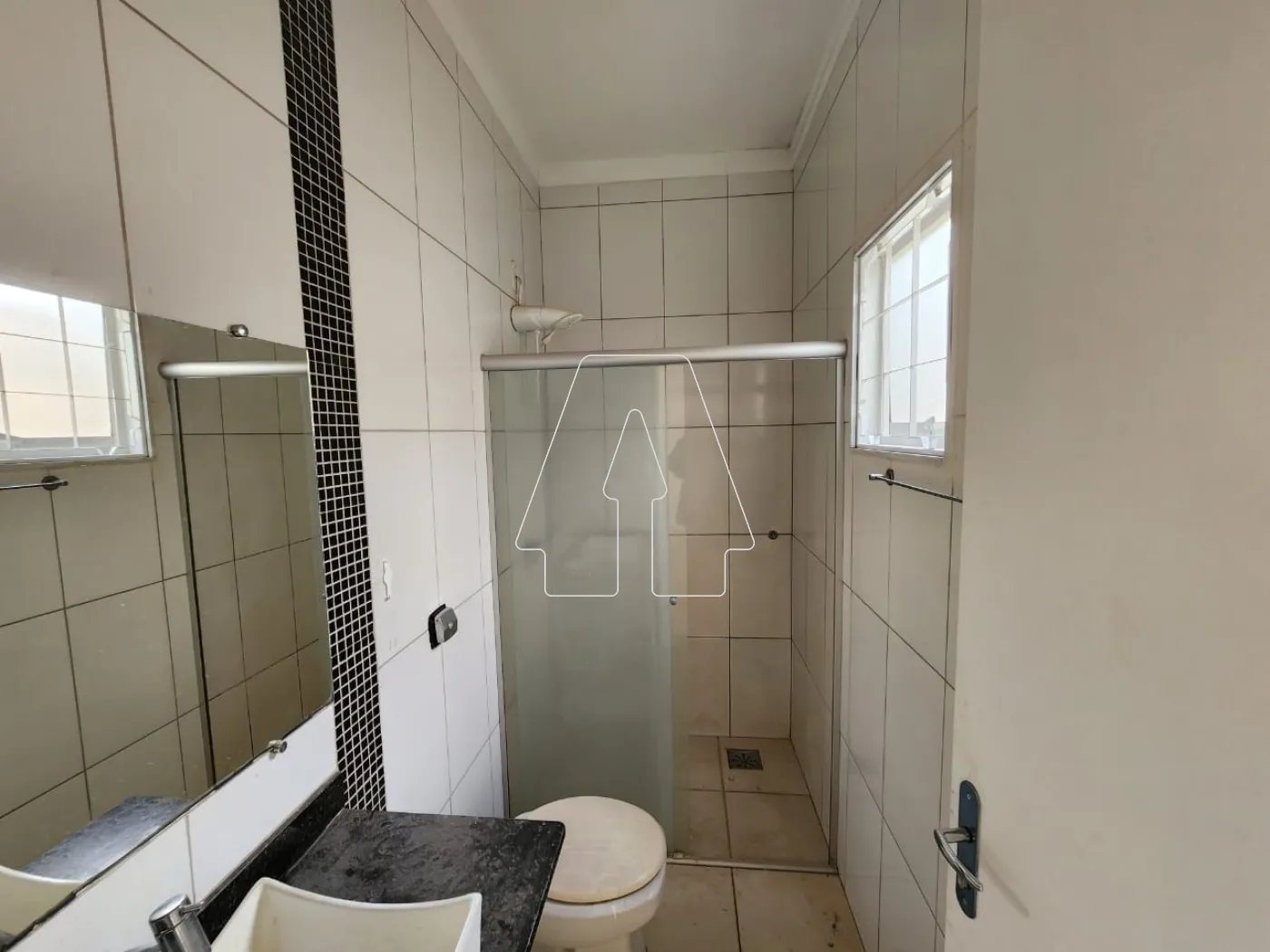Alugar Casa / Residencial em Araçatuba R$ 1.800,00 - Foto 8
