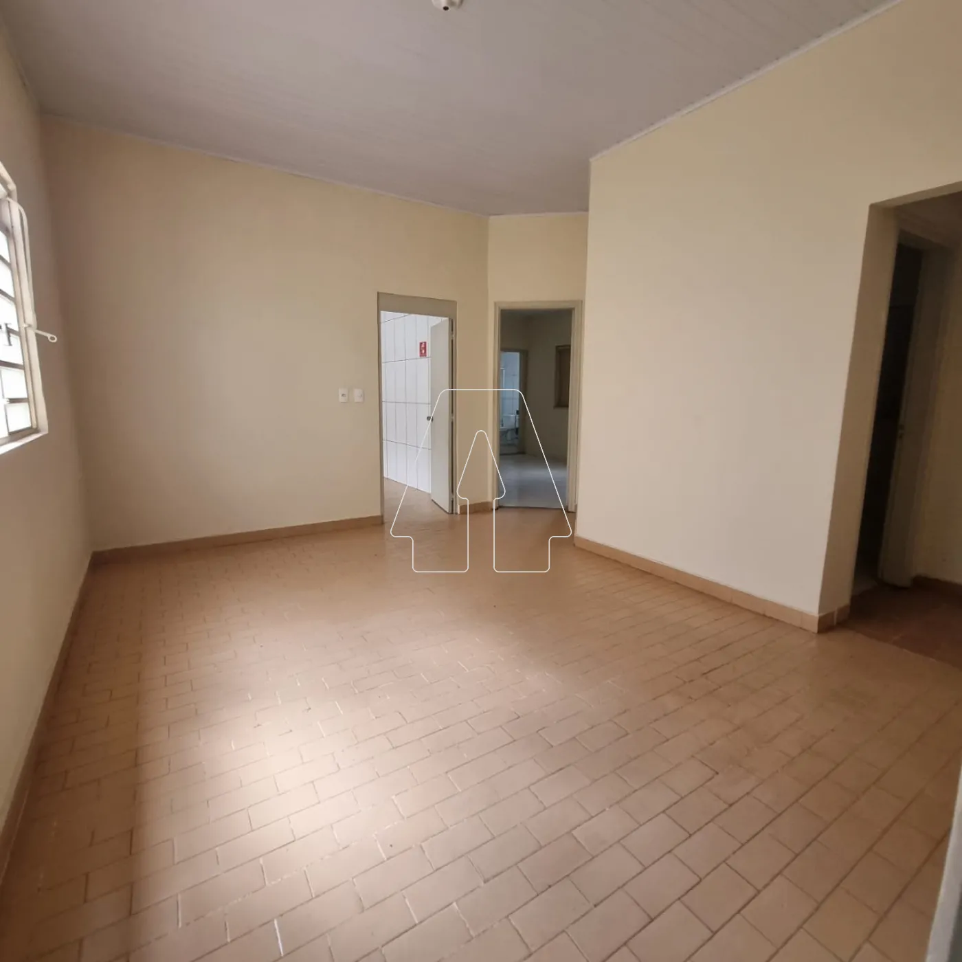 Alugar Casa / Residencial em Araçatuba R$ 2.000,00 - Foto 2