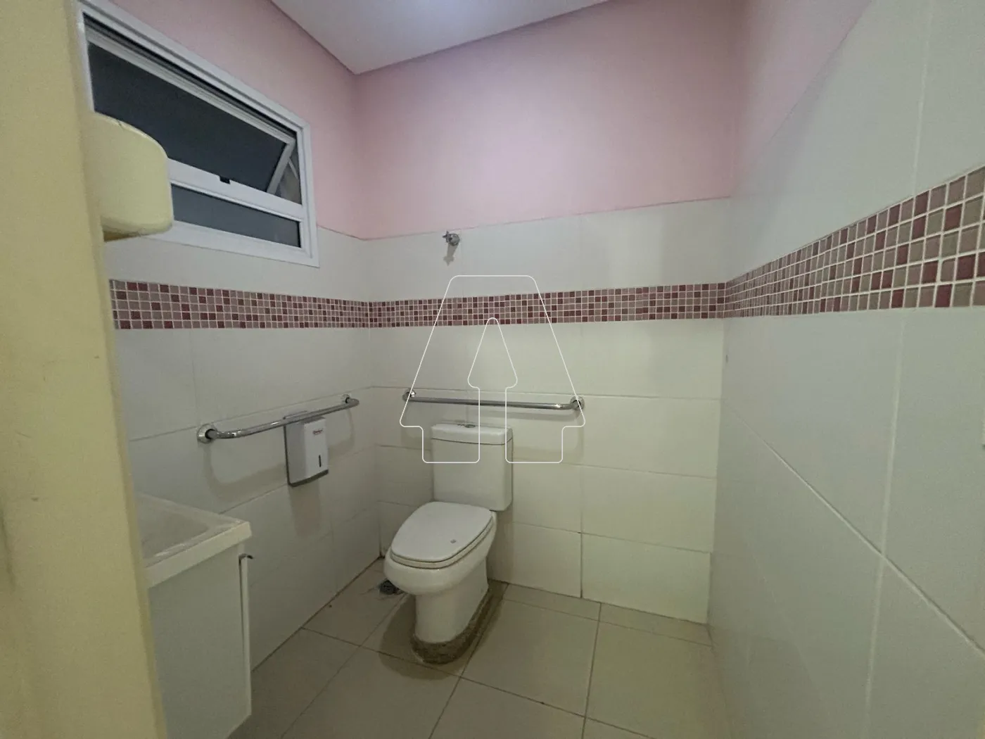 Alugar Comercial / Loja em Araçatuba R$ 2.500,00 - Foto 7