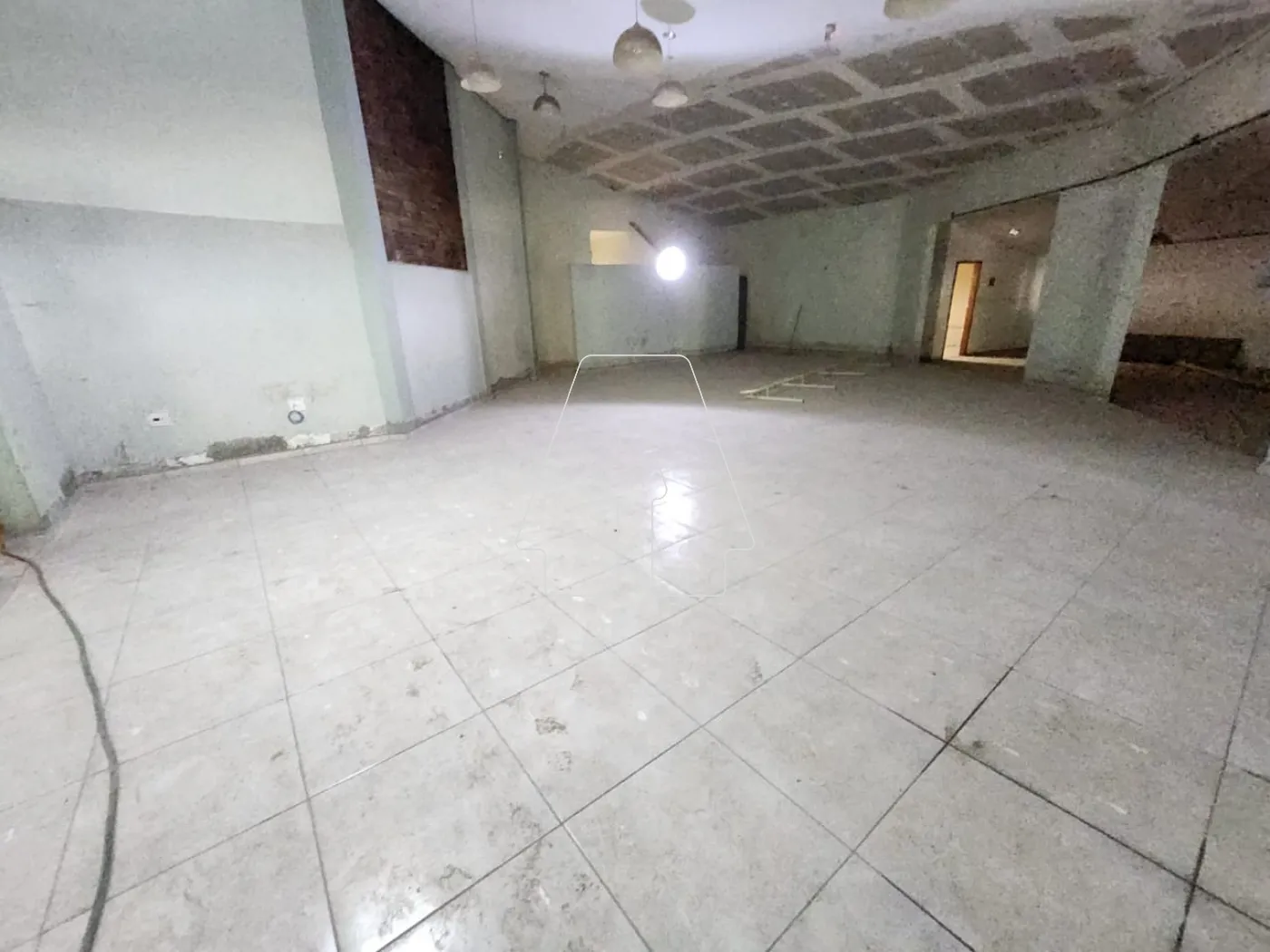 Alugar Comercial / Salão em Araçatuba R$ 15.000,00 - Foto 3