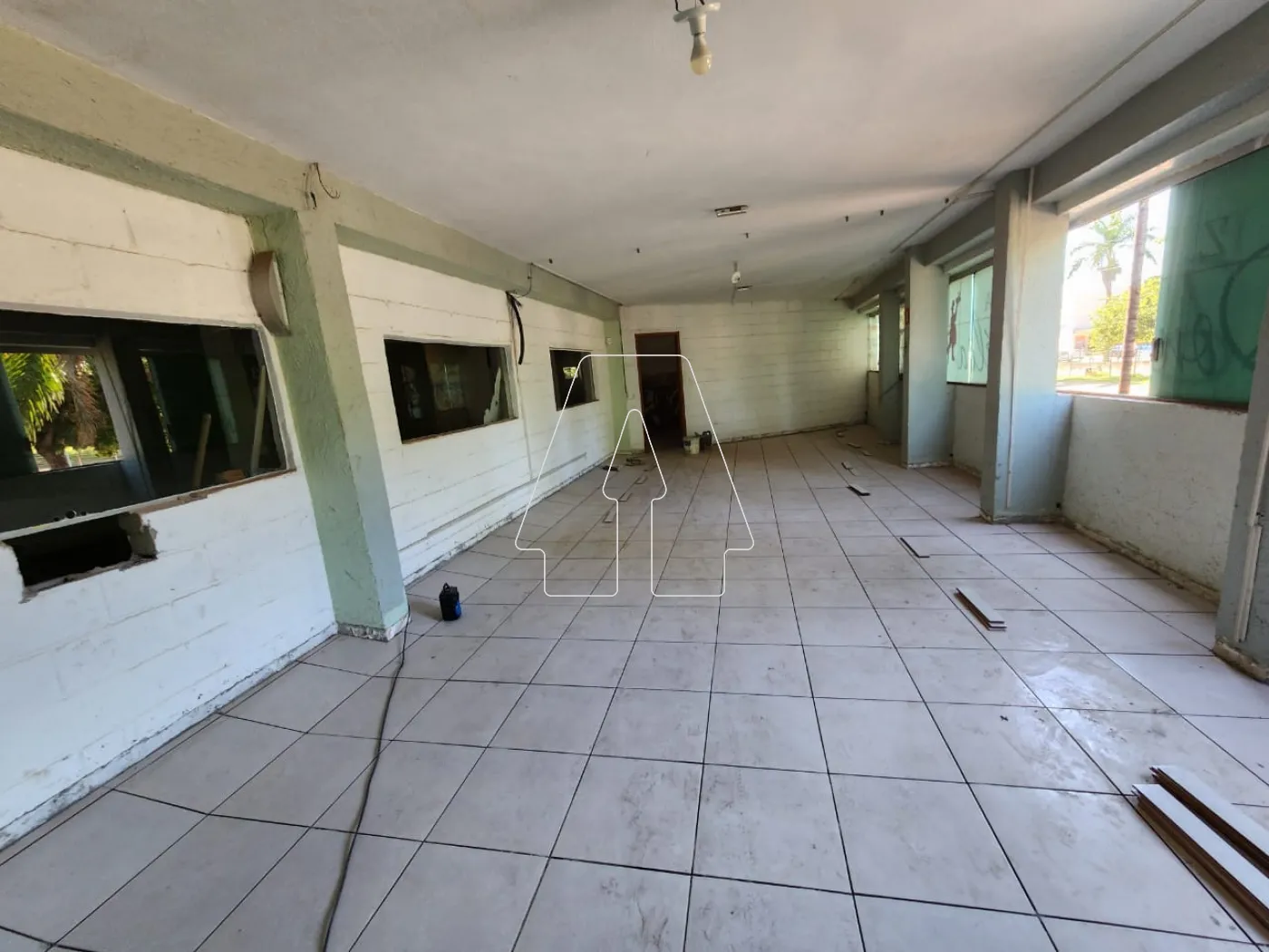 Alugar Comercial / Salão em Araçatuba R$ 15.000,00 - Foto 6