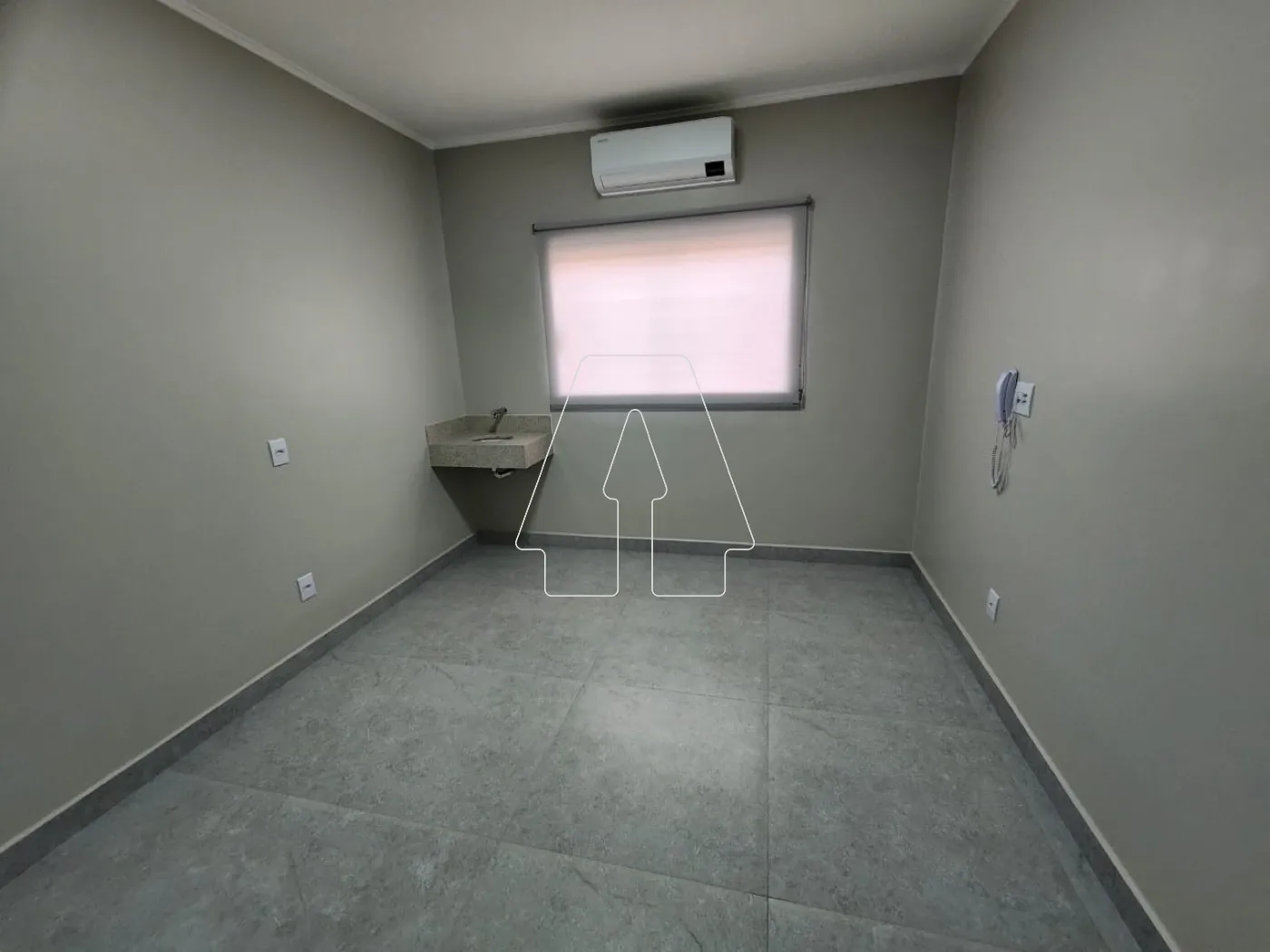 Alugar Comercial / Sala em Araçatuba R$ 1.800,00 - Foto 2