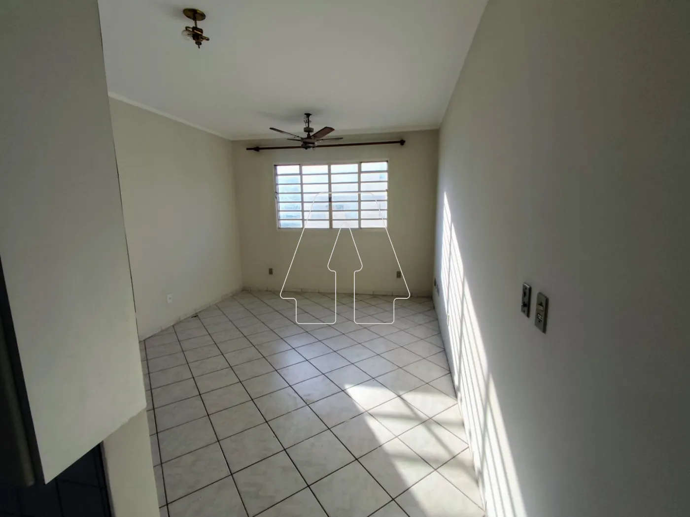 Comprar Apartamento / Padrão em Araçatuba R$ 180.000,00 - Foto 3