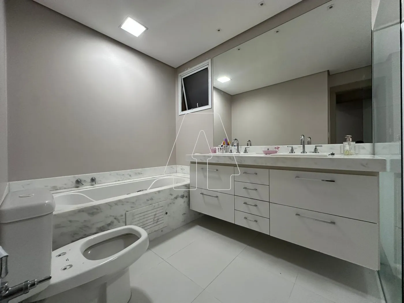 Alugar Apartamento / Padrão em Araçatuba R$ 4.500,00 - Foto 17