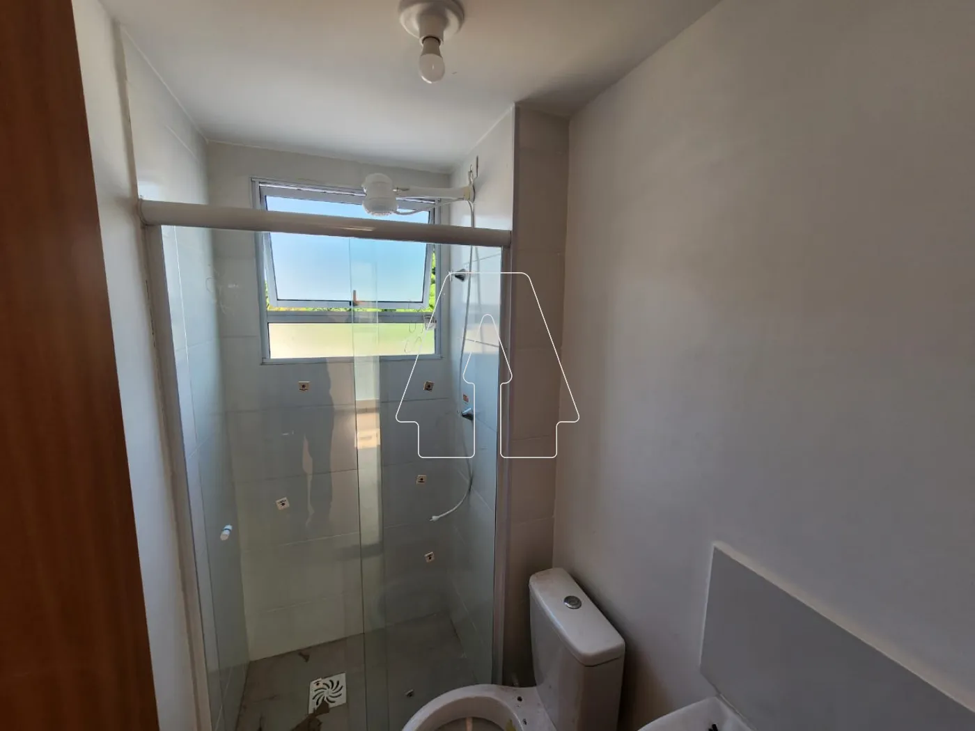 Alugar Apartamento / Padrão em Araçatuba R$ 1.000,00 - Foto 5