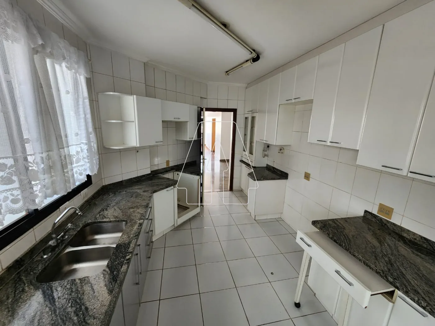 Alugar Apartamento / Padrão em Araçatuba R$ 1.500,00 - Foto 3