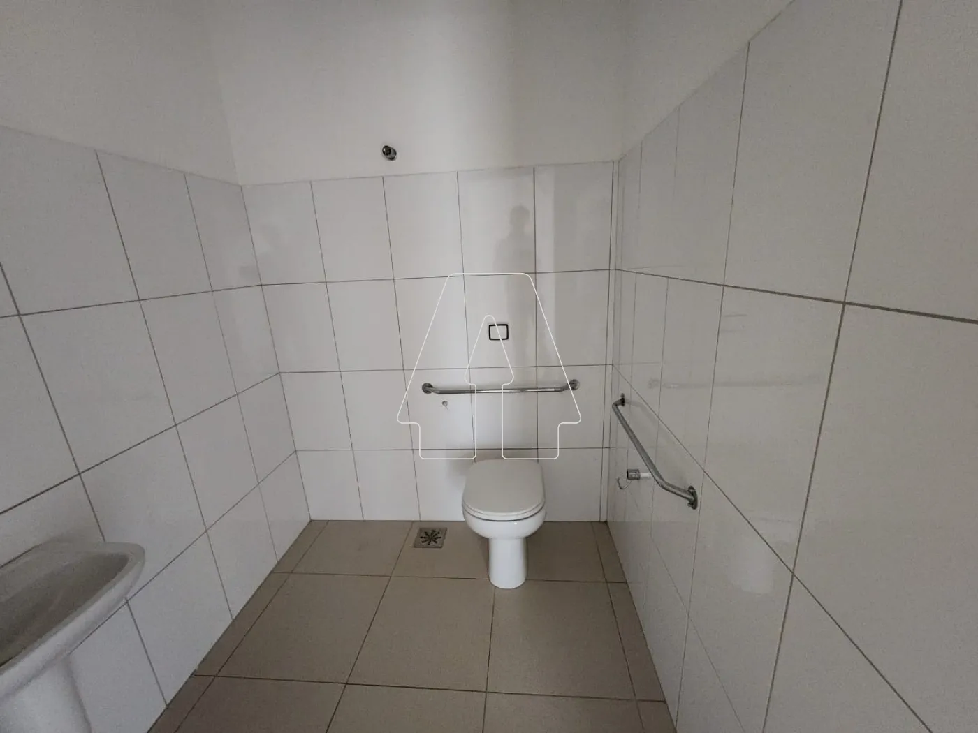 Alugar Comercial / Salão em Araçatuba R$ 2.150,00 - Foto 5