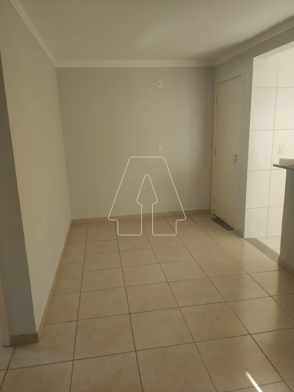 Comprar Apartamento / Padrão em Araçatuba R$ 160.000,00 - Foto 2
