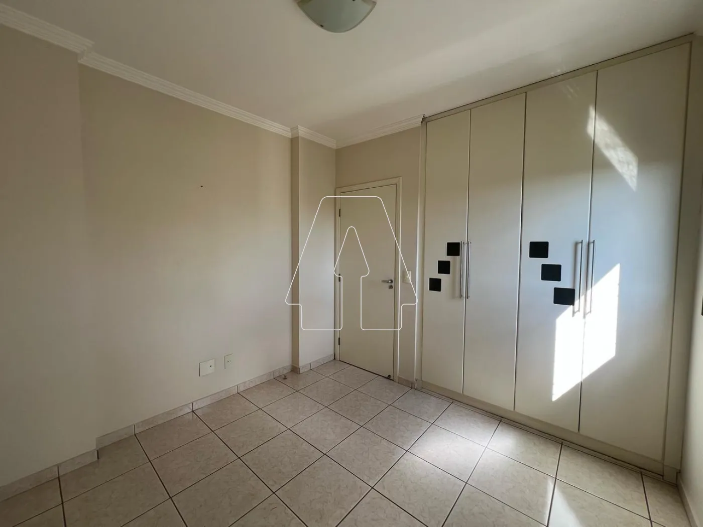 Alugar Apartamento / Padrão em Araçatuba R$ 2.000,00 - Foto 11