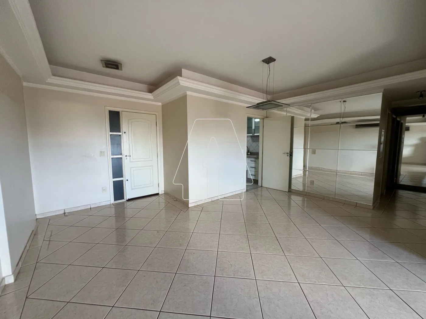 Alugar Apartamento / Padrão em Araçatuba R$ 2.000,00 - Foto 1