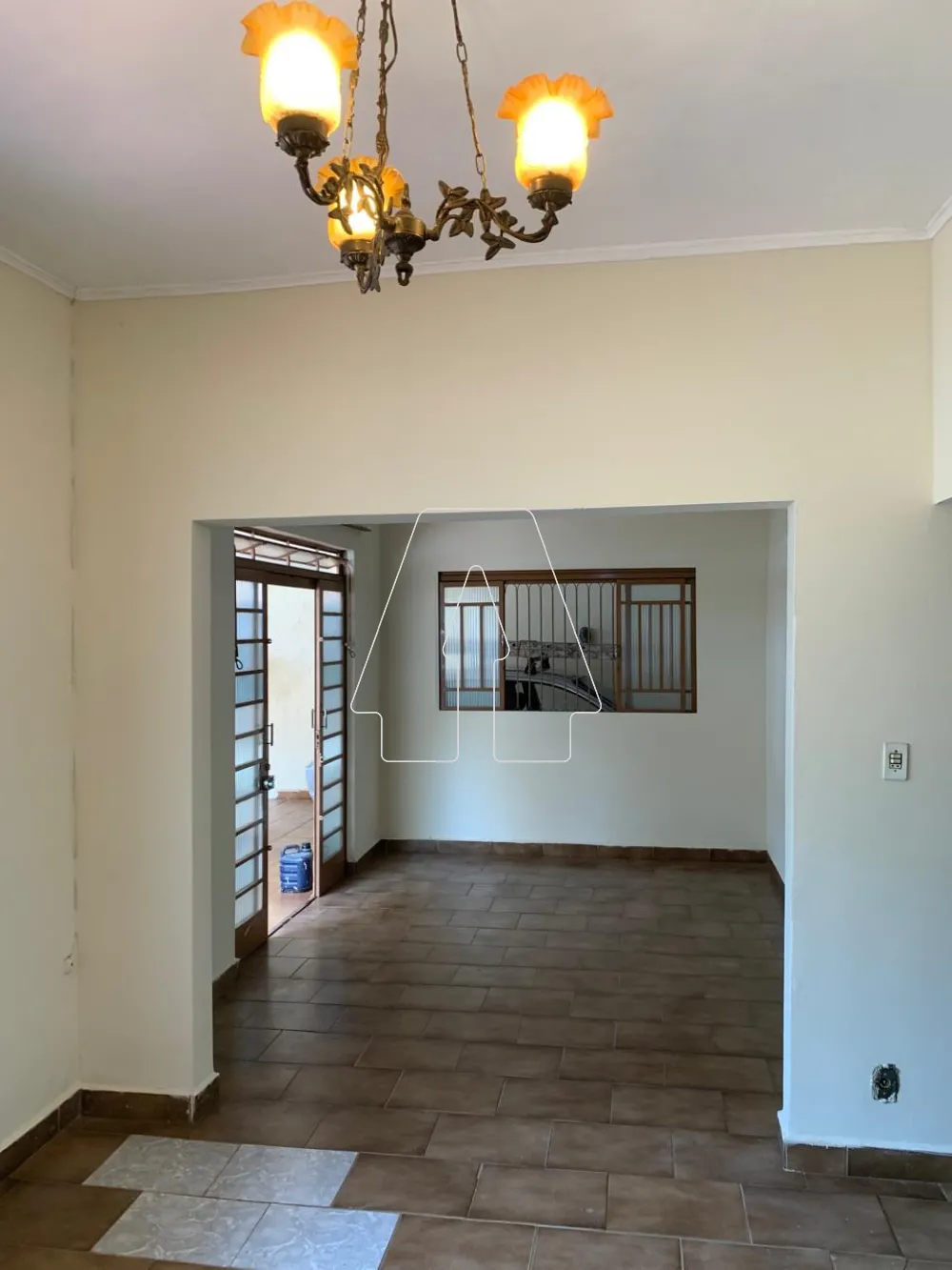 Comprar Casa / Residencial em Araçatuba R$ 180.000,00 - Foto 2