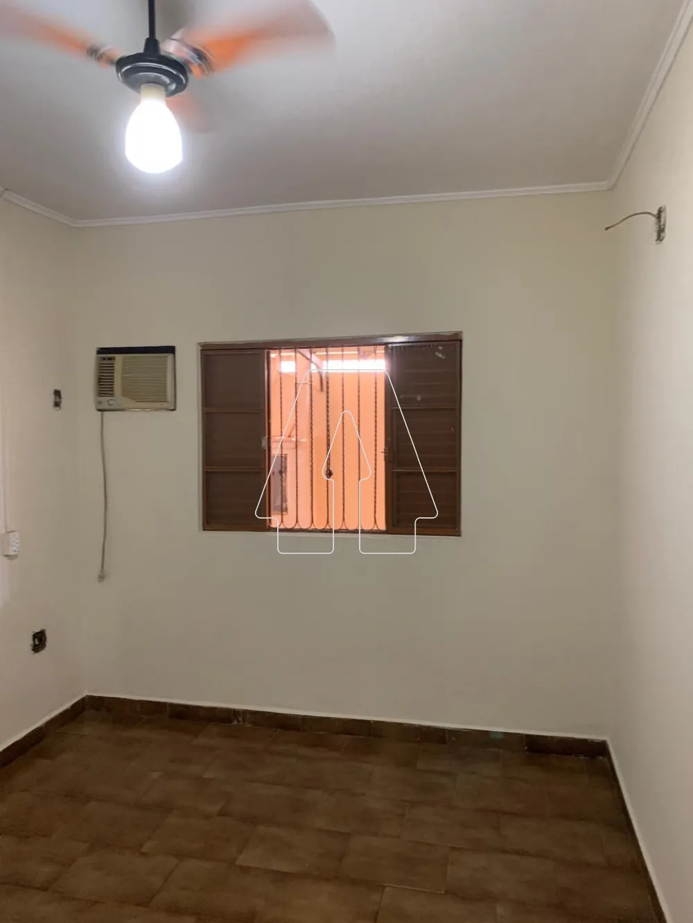 Comprar Casa / Residencial em Araçatuba R$ 180.000,00 - Foto 4