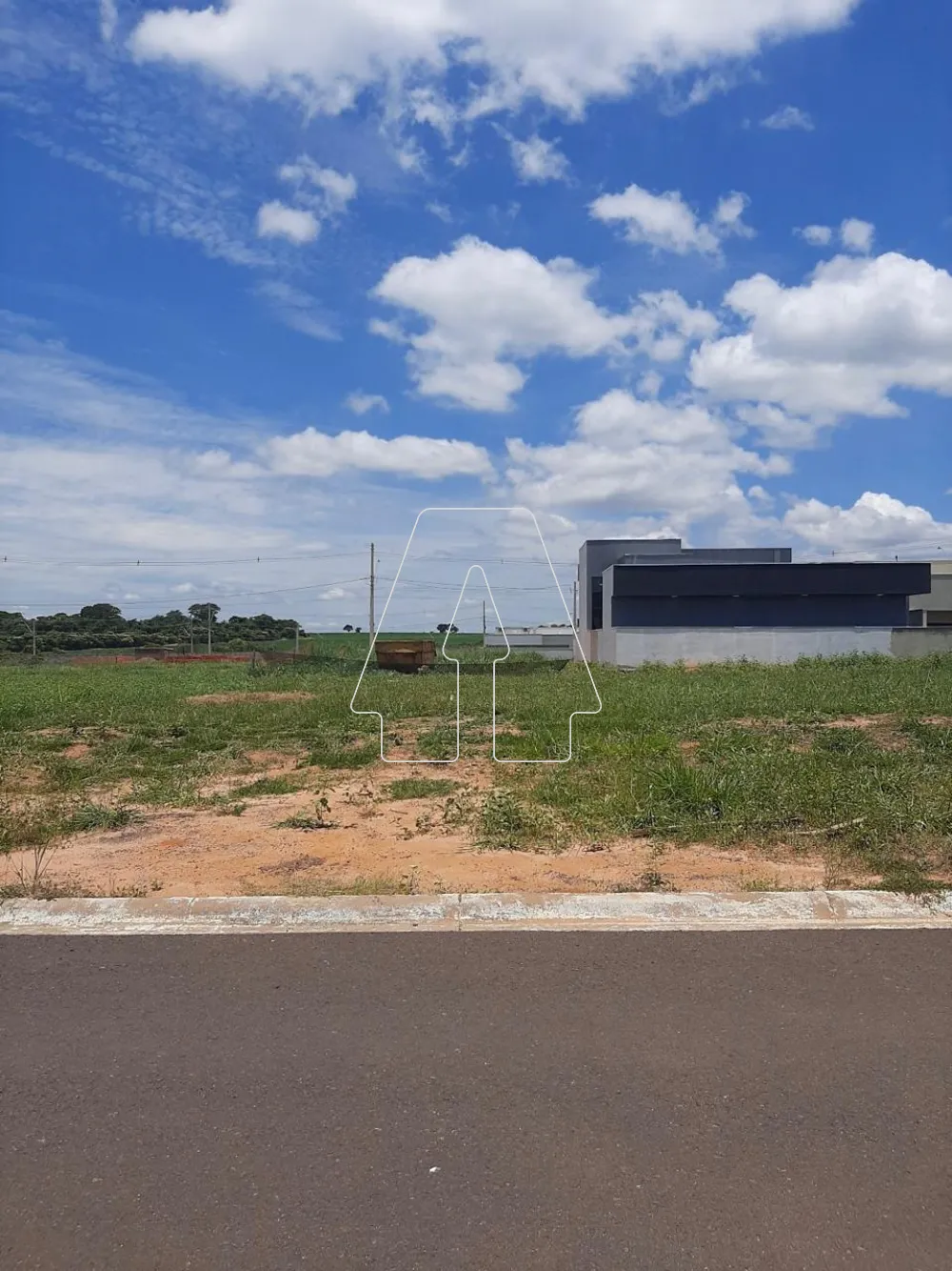 Comprar Terreno / Condomínio em Araçatuba R$ 225.000,00 - Foto 2