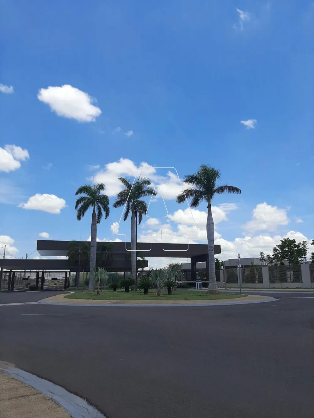 Comprar Terreno / Condomínio em Araçatuba R$ 225.000,00 - Foto 3