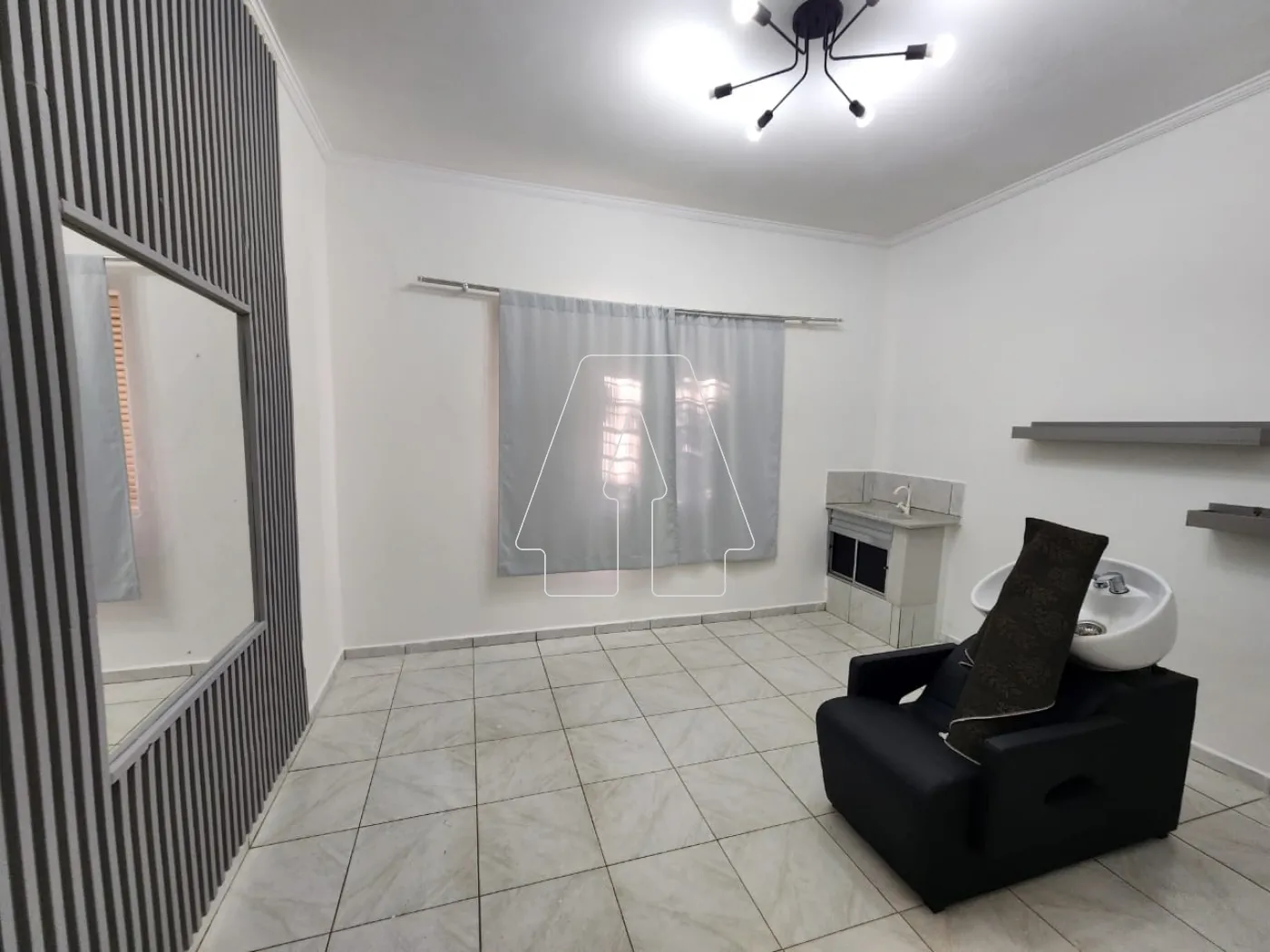 Alugar Comercial / Salão em Araçatuba R$ 1.800,00 - Foto 3