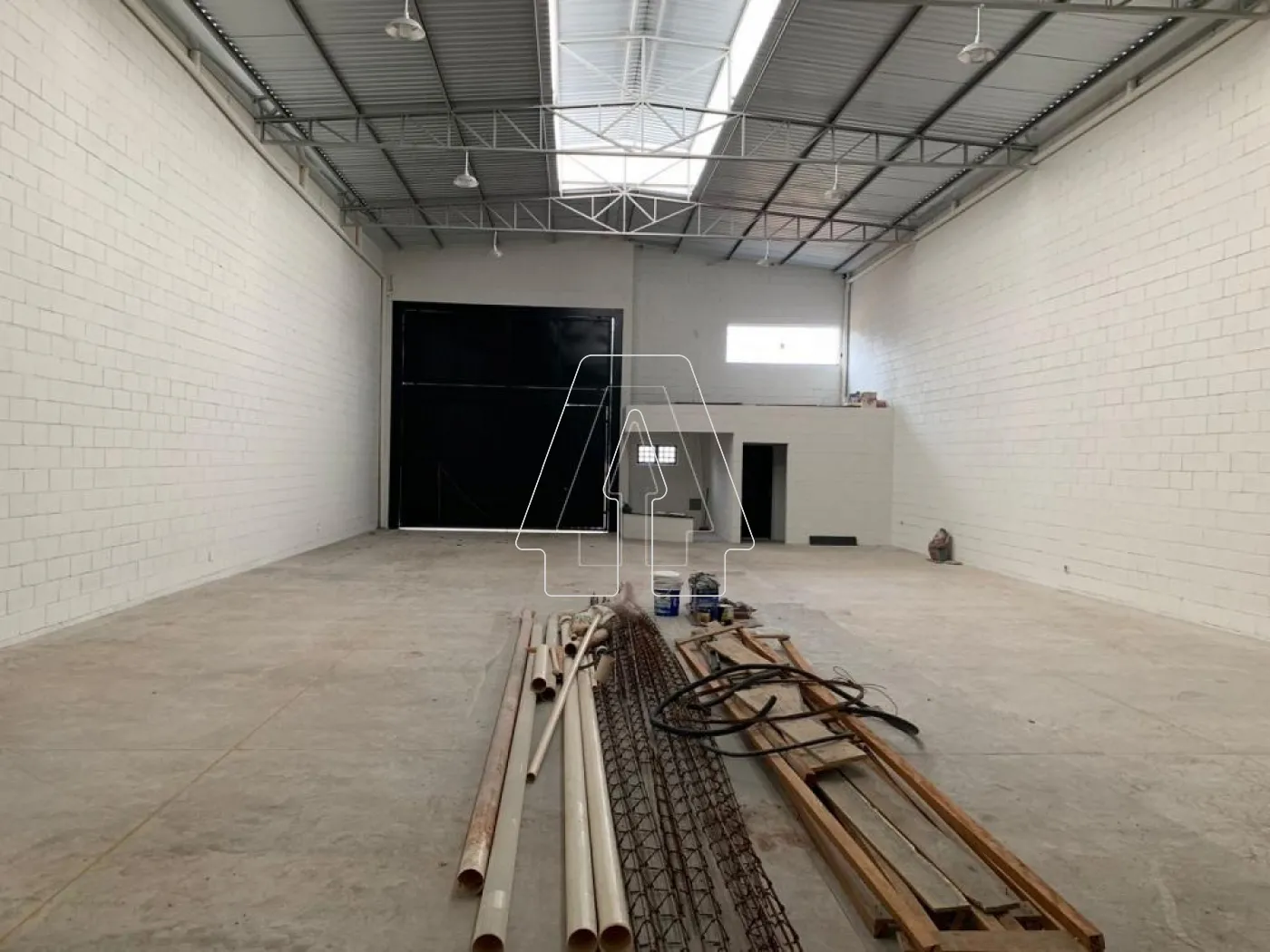 Alugar Comercial / Salão em Araçatuba R$ 3.500,00 - Foto 2