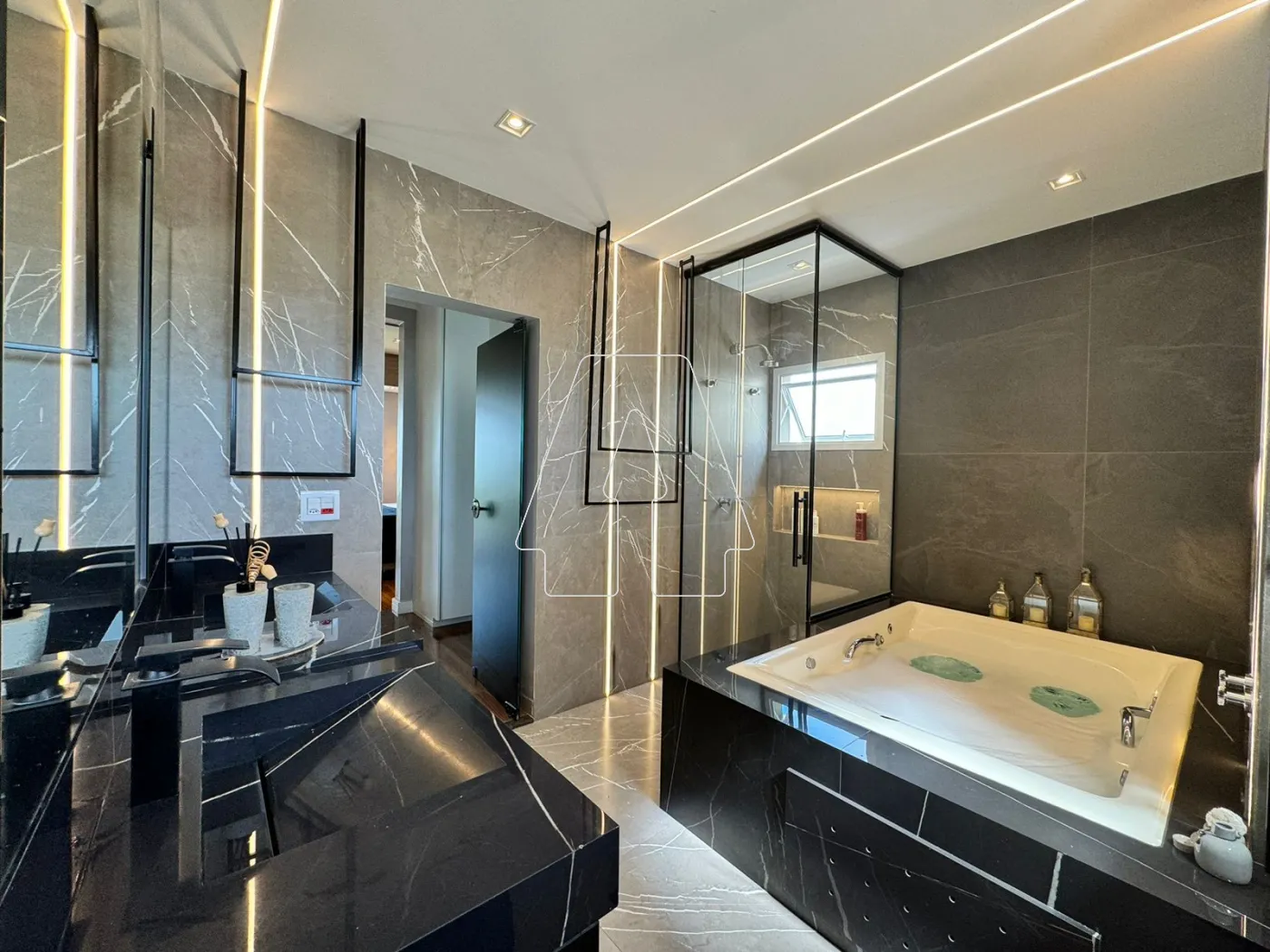 Alugar Casa / Condomínio em Araçatuba R$ 12.500,00 - Foto 14