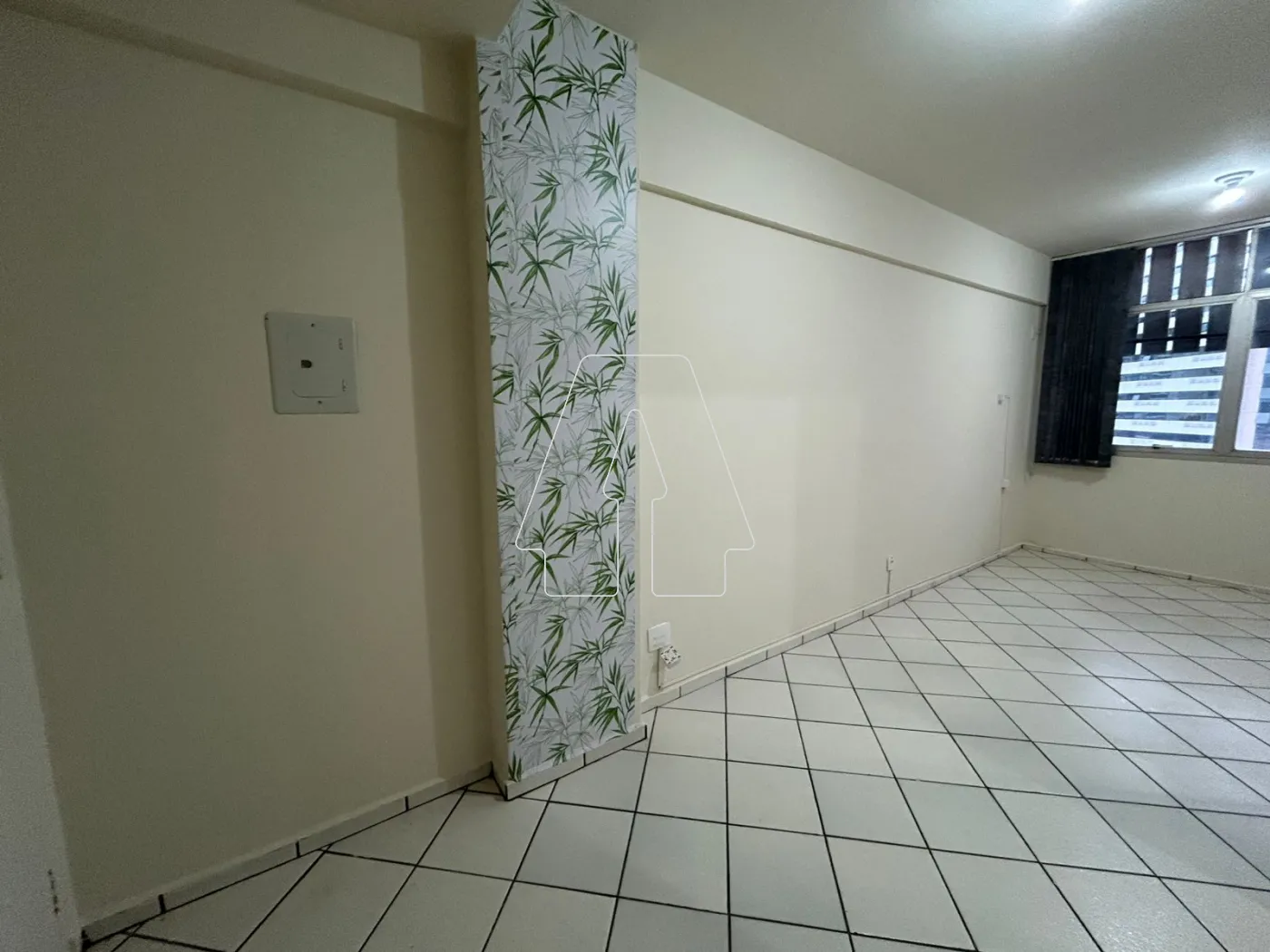 Alugar Comercial / Sala em Condomínio em Araçatuba R$ 800,00 - Foto 1