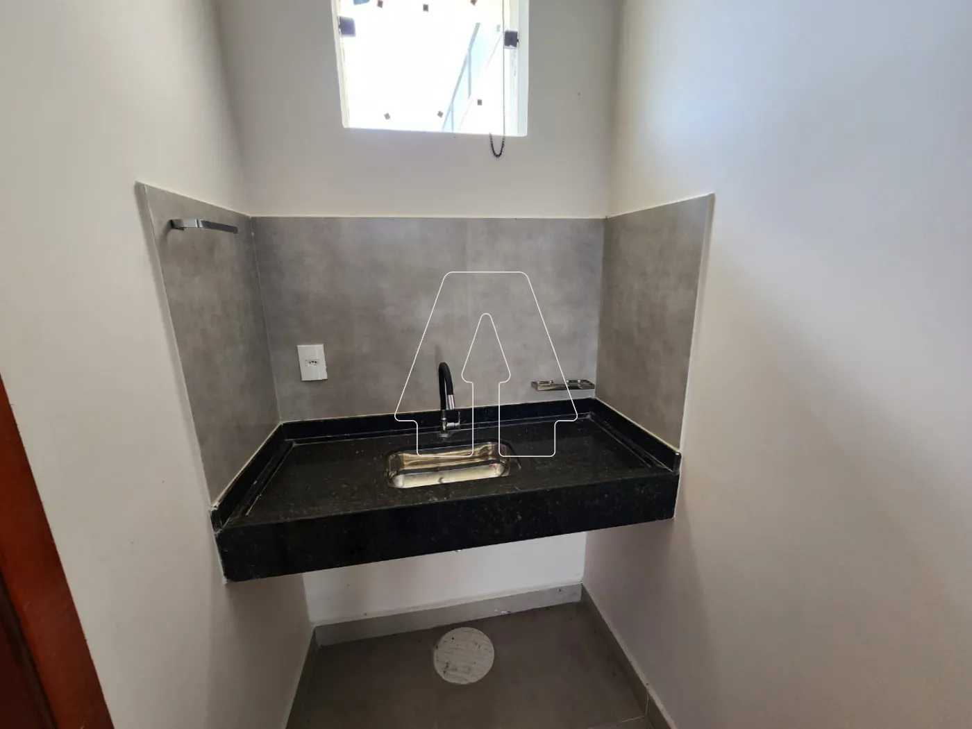 Alugar Comercial / Salão em Araçatuba R$ 3.500,00 - Foto 3