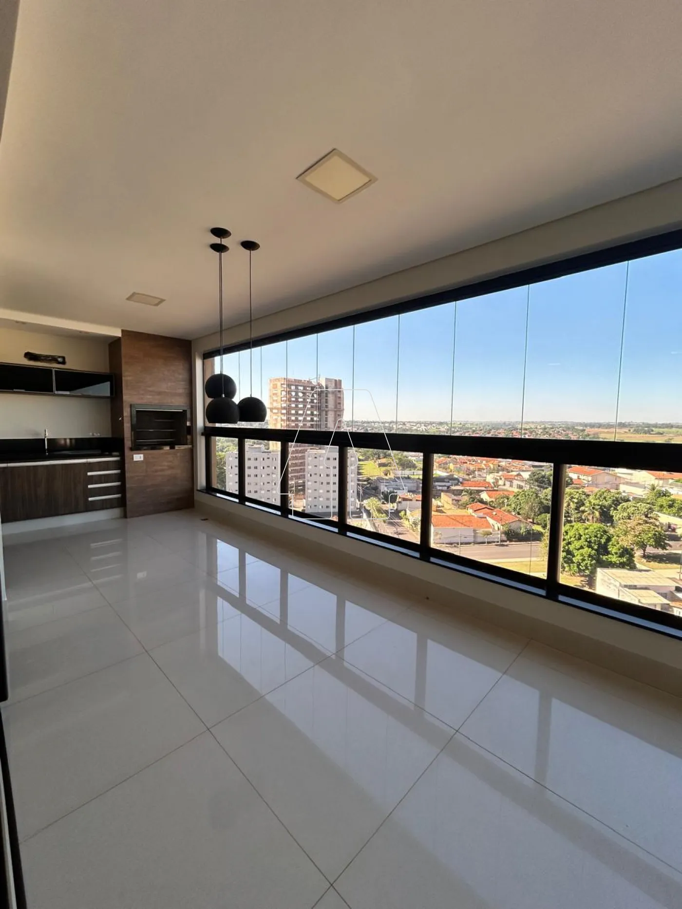 Alugar Apartamento / Padrão em Araçatuba R$ 6.500,00 - Foto 2