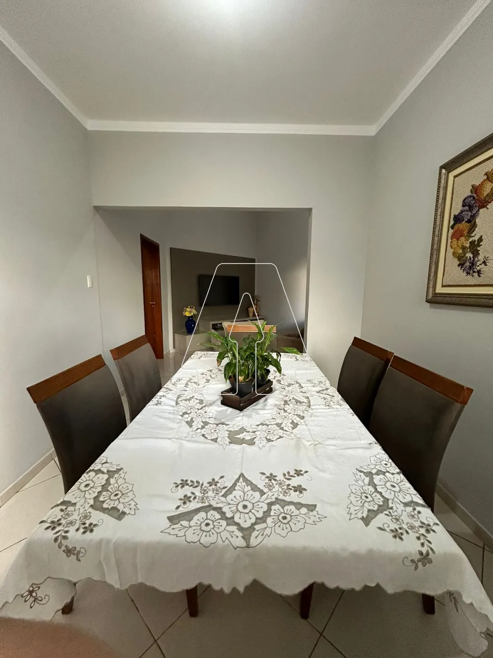 Comprar Casa / Residencial em Araçatuba R$ 450.000,00 - Foto 2