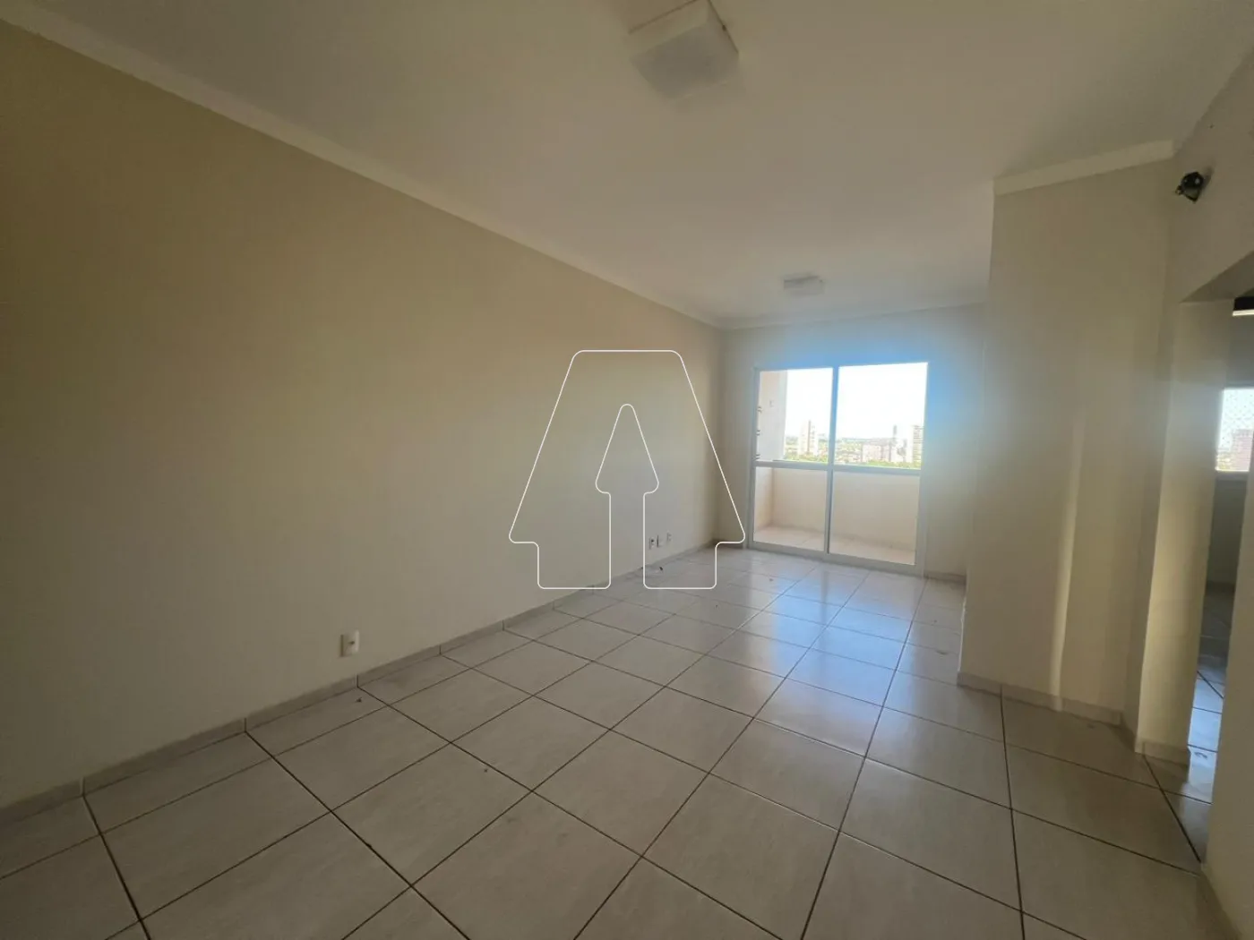 Alugar Apartamento / Padrão em Araçatuba R$ 2.200,00 - Foto 2