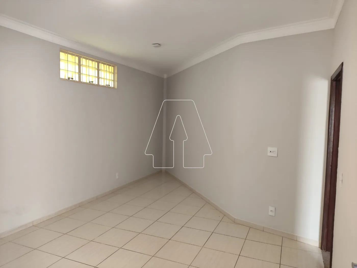 Alugar Casa / Residencial em Araçatuba R$ 1.600,00 - Foto 4