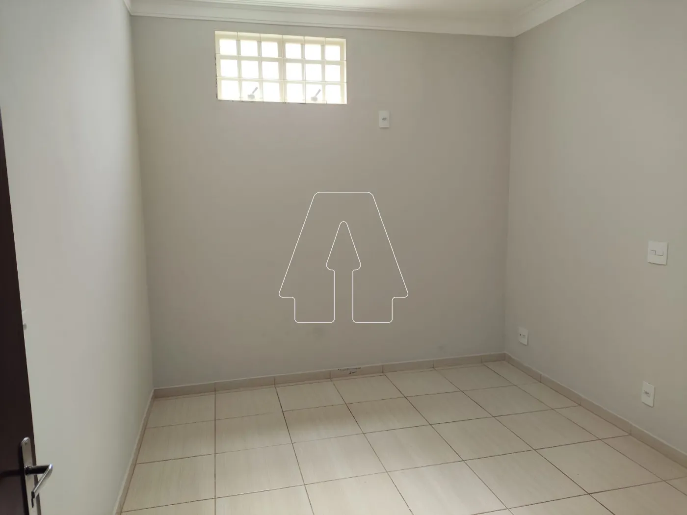Alugar Casa / Residencial em Araçatuba R$ 1.600,00 - Foto 8