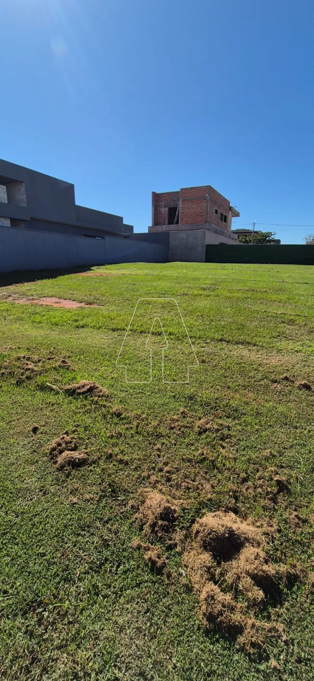 Comprar Terreno / Condomínio em Araçatuba R$ 280.000,00 - Foto 1