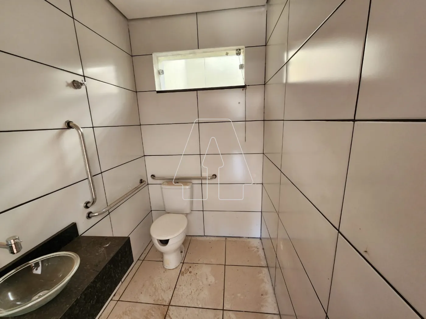 Alugar Comercial / Salão em Araçatuba R$ 2.500,00 - Foto 4