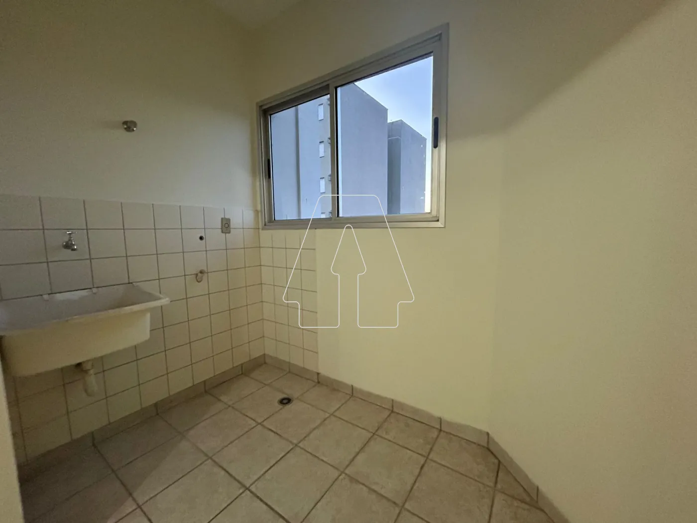 Alugar Apartamento / Padrão em Araçatuba R$ 700,00 - Foto 6