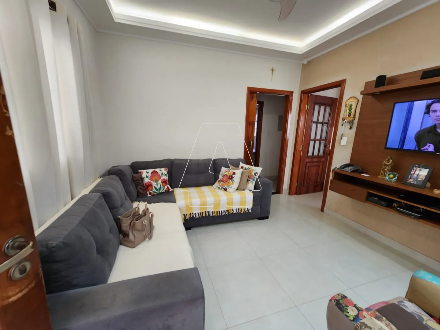 Alugar Casa / Residencial em Araçatuba R$ 3.500,00 - Foto 1