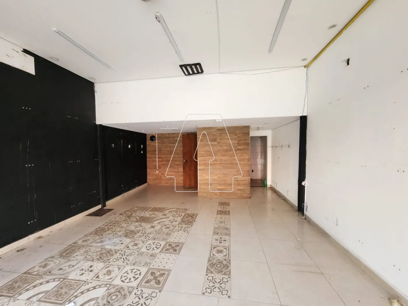 Alugar Comercial / Loja em Araçatuba R$ 10.500,00 - Foto 3