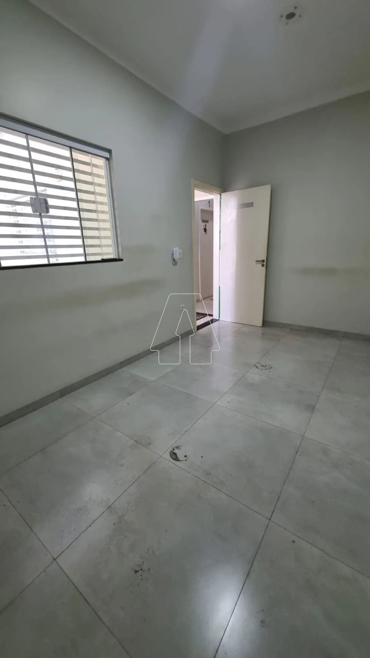 Alugar Comercial / Sala em Araçatuba R$ 575,00 - Foto 3