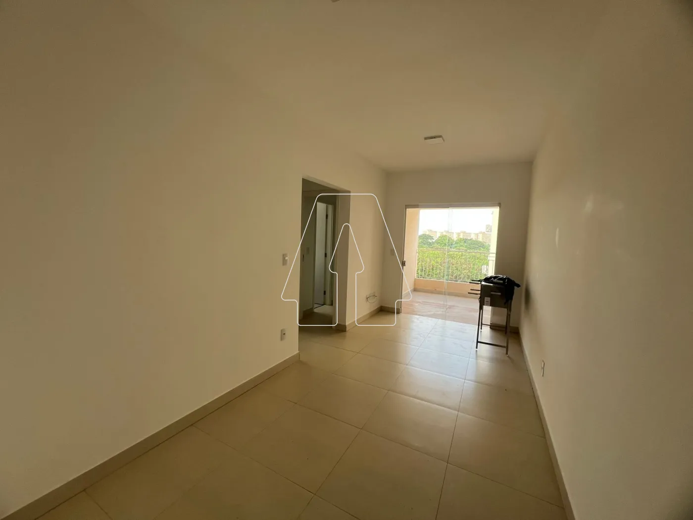 Alugar Apartamento / Padrão em Araçatuba R$ 1.700,00 - Foto 1