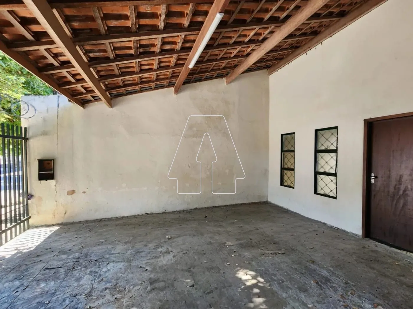 Alugar Casa / Residencial em Araçatuba R$ 1.100,00 - Foto 1
