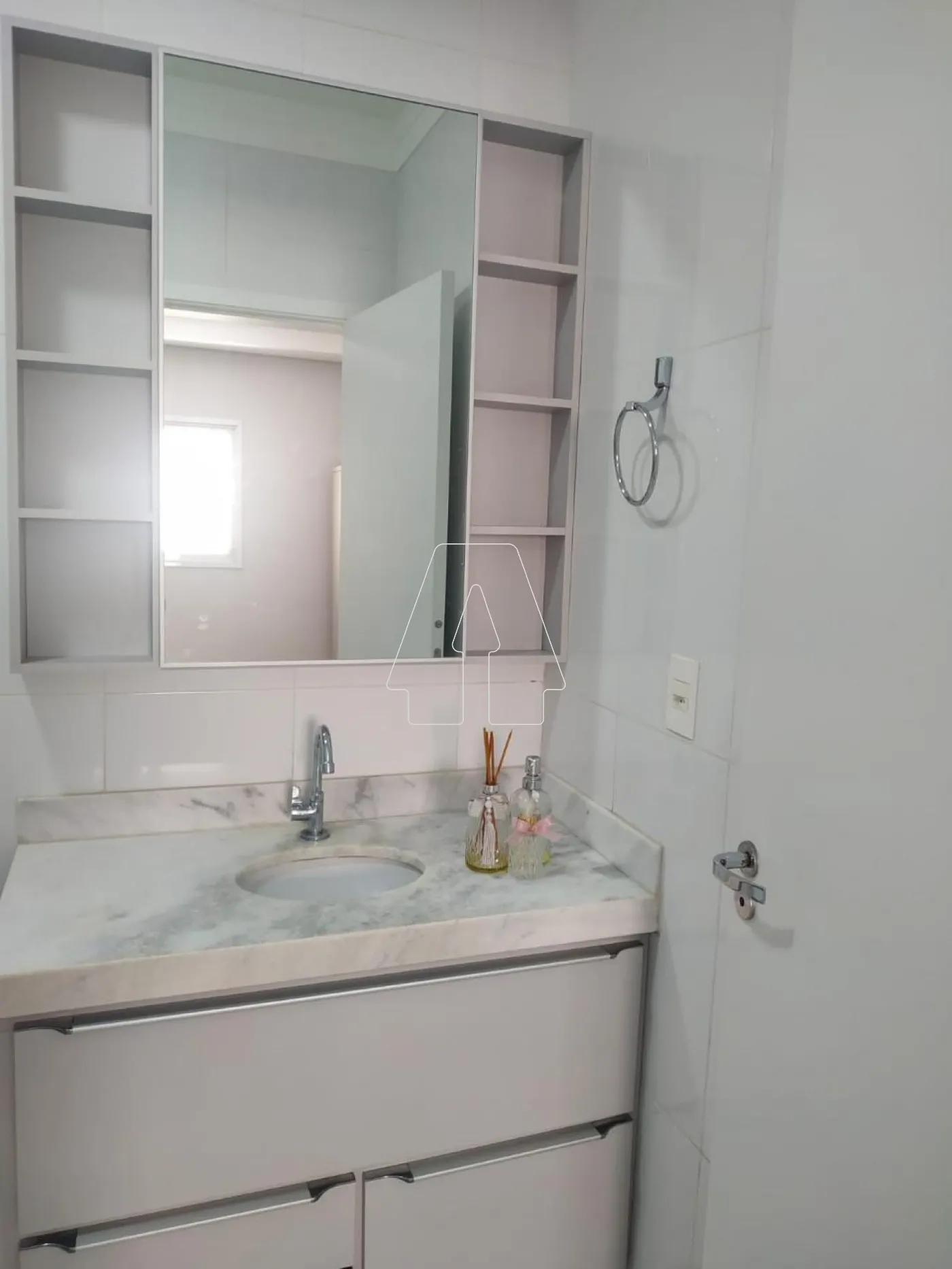 Alugar Apartamento / Padrão em Araçatuba R$ 3.200,00 - Foto 18