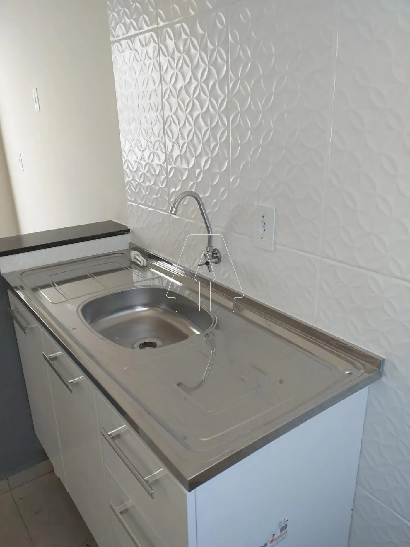 Alugar Casa / Kitnet em Araçatuba R$ 1.000,00 - Foto 3