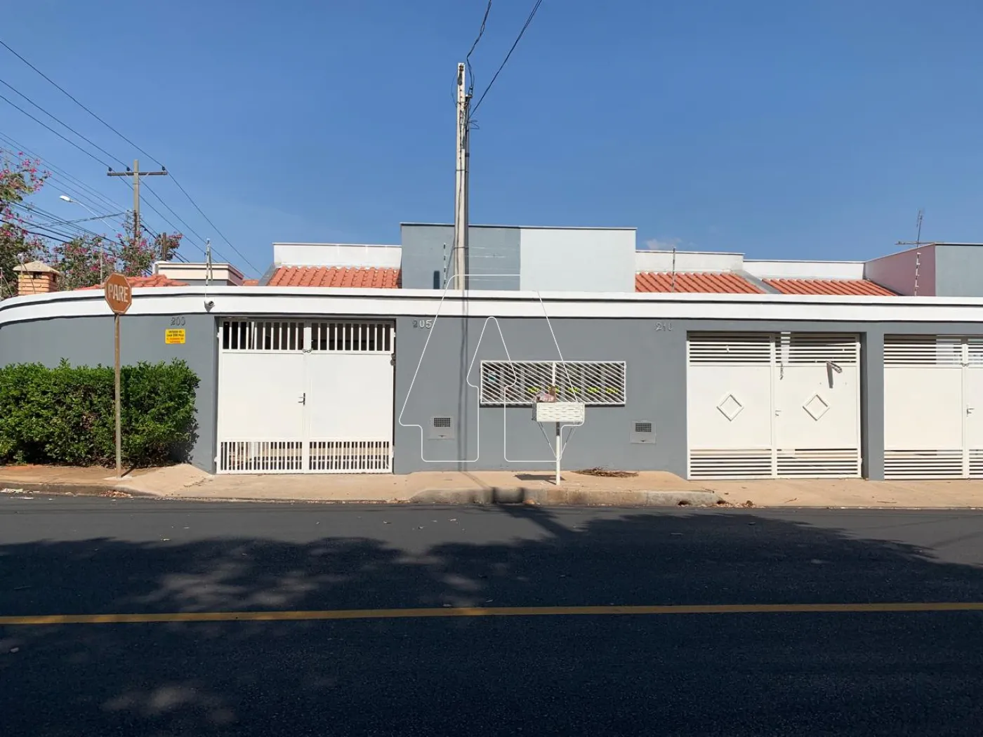 Alugar Casa / Kitnet em Araçatuba R$ 1.050,00 - Foto 1