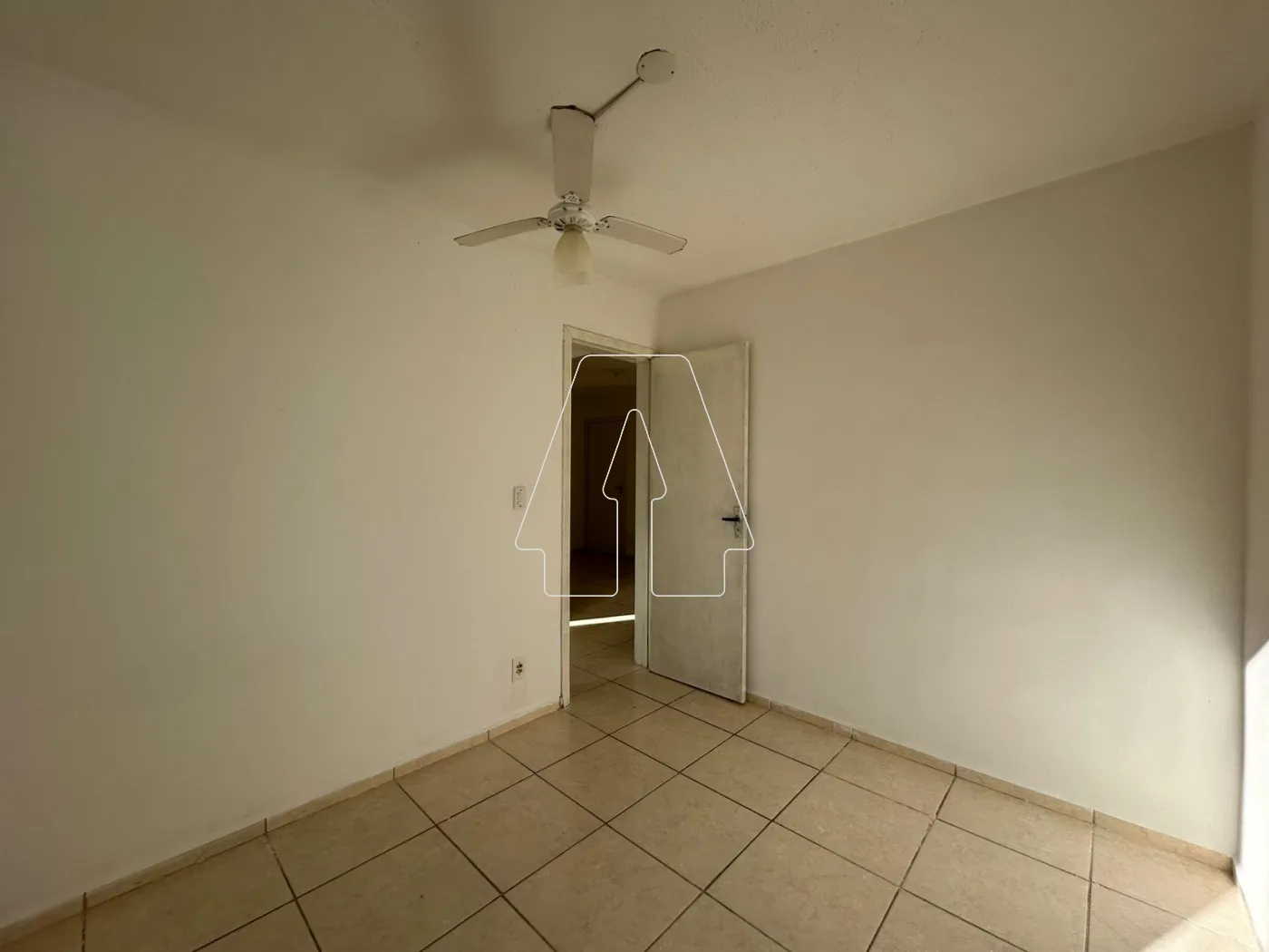 Alugar Apartamento / Padrão em Araçatuba R$ 1.150,00 - Foto 4