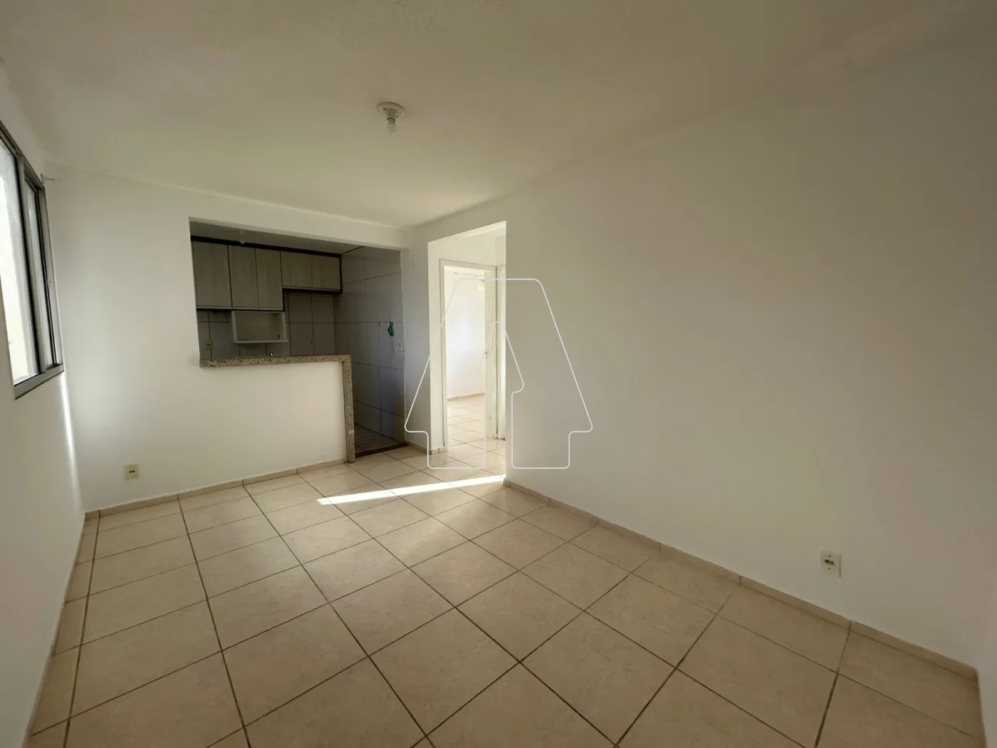 Alugar Apartamento / Padrão em Araçatuba R$ 1.150,00 - Foto 1