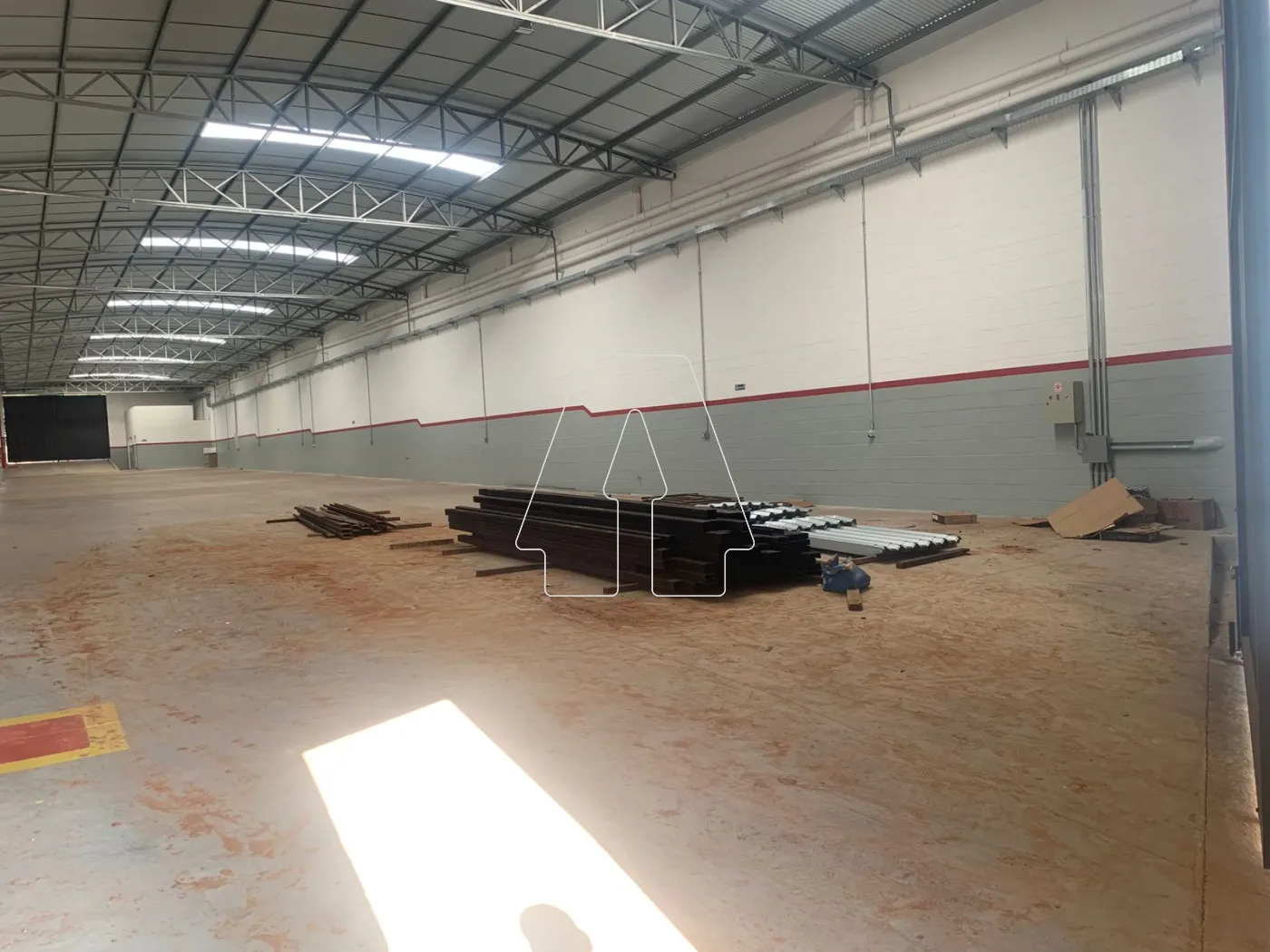 Alugar Comercial / Barracão em Araçatuba R$ 12.000,00 - Foto 3